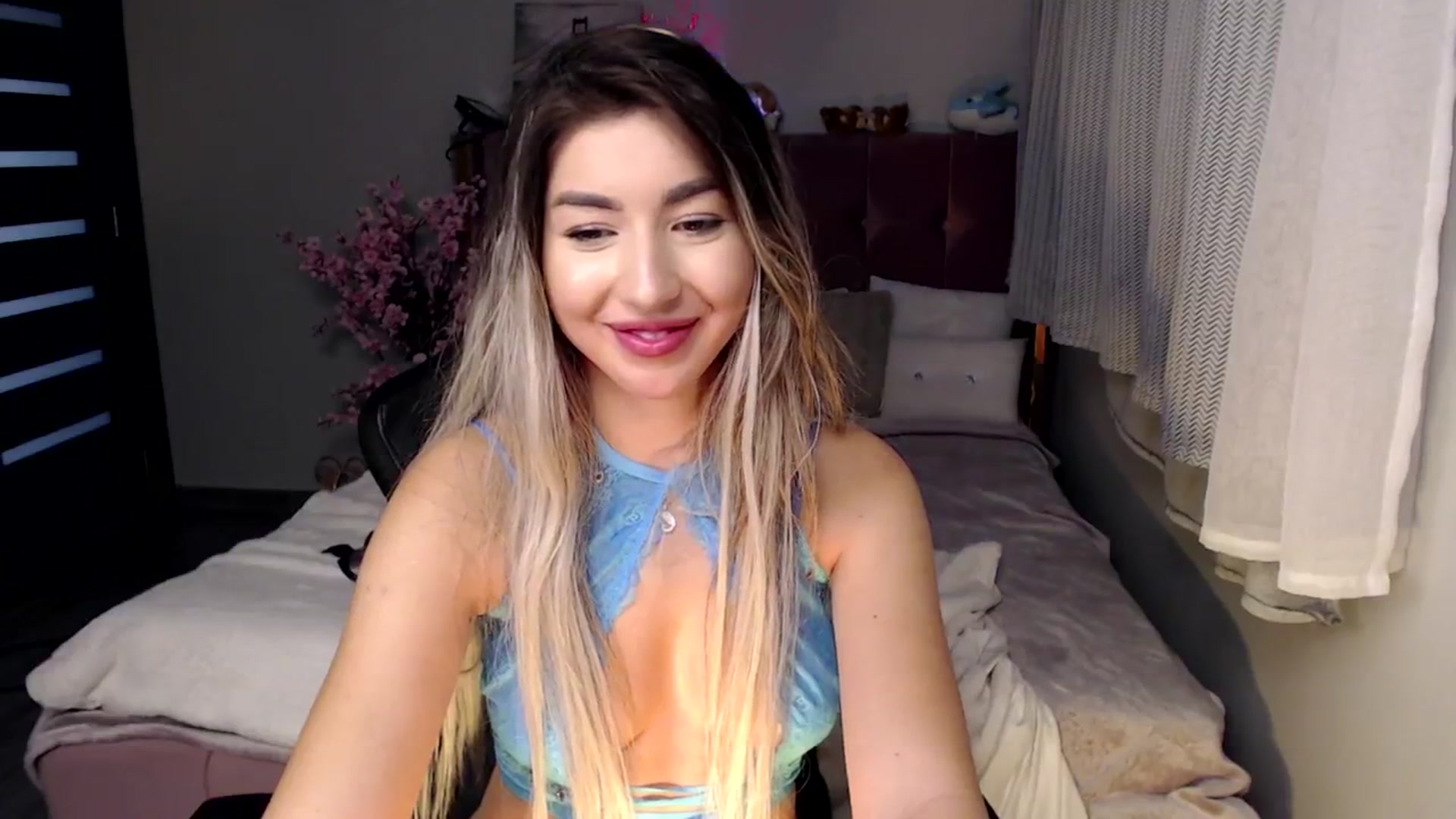 Gallery image thumbnail from JESSICAA's myfreecams stream on, 11/02/2024, 22:34 image 17 of 20