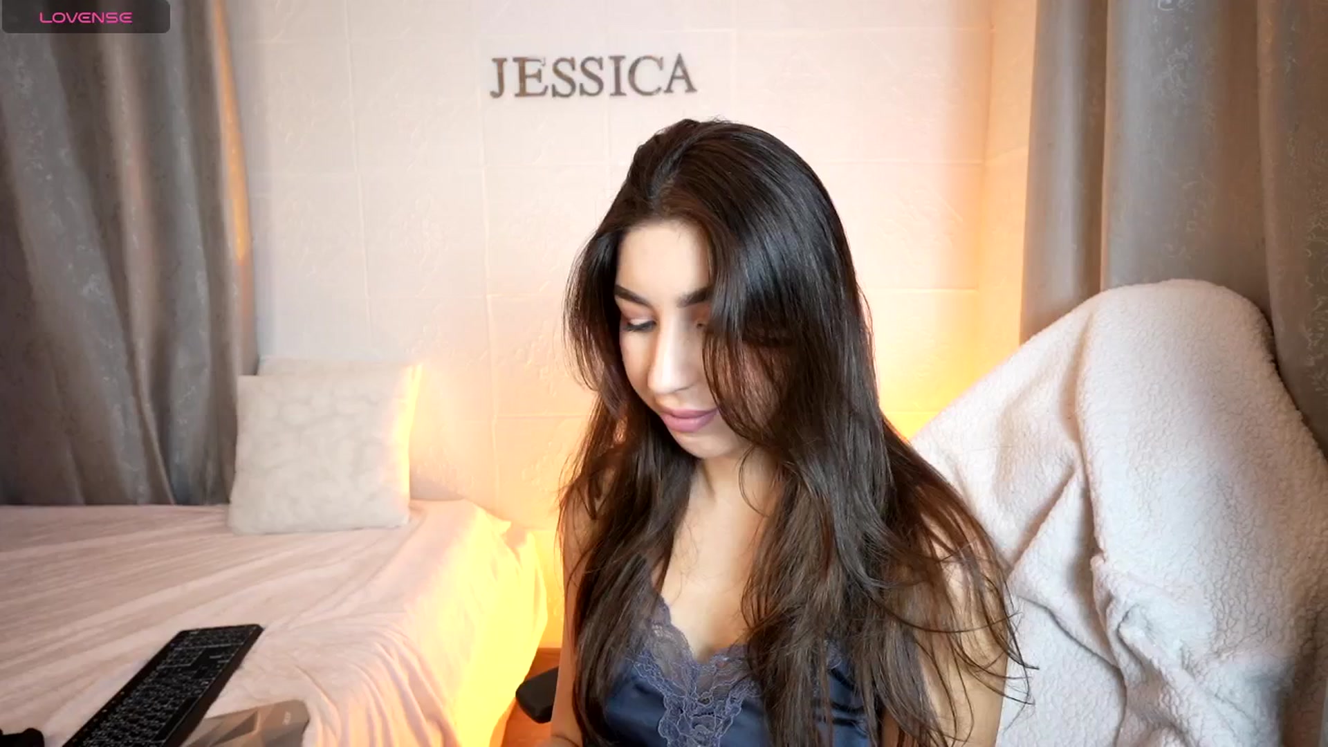 Gallery image thumbnail from JESSICAA's myfreecams stream on, 11/15/2024, 22:15 image 6 of 20