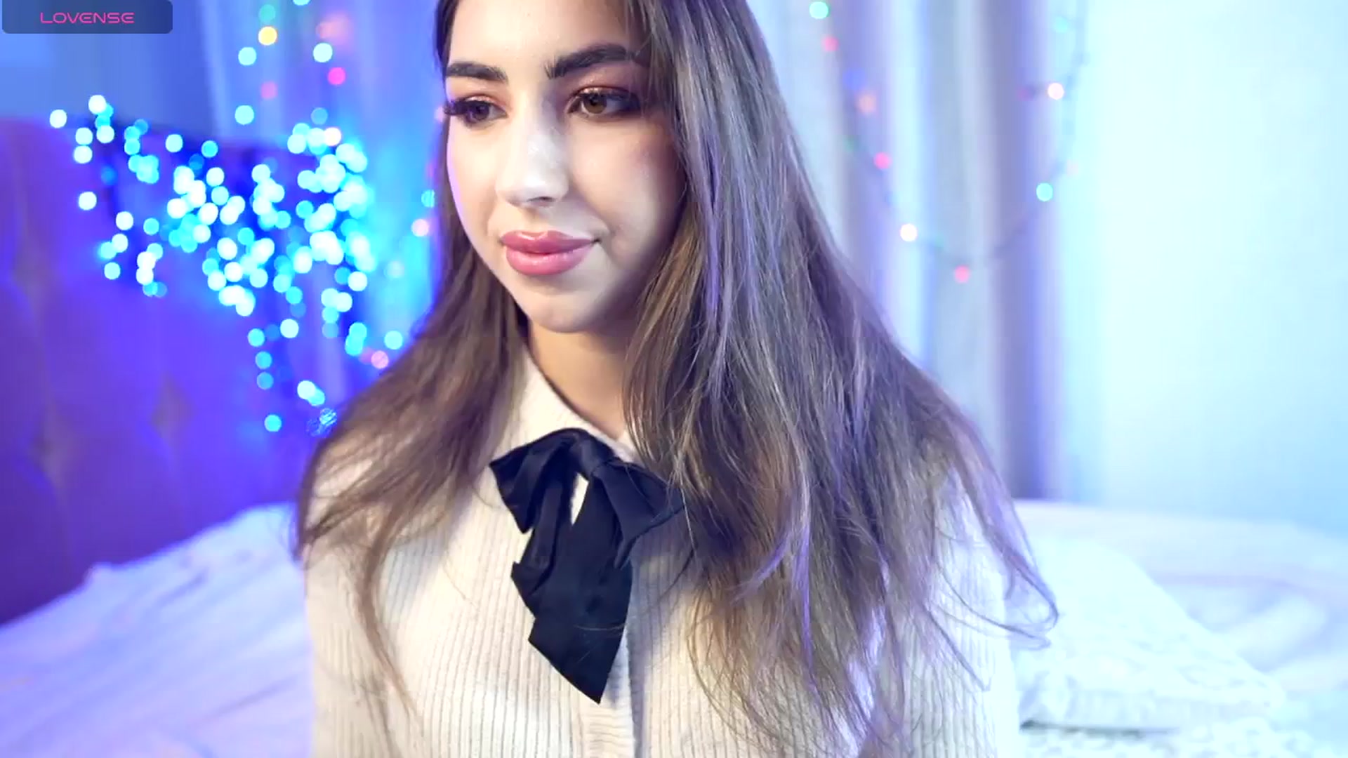 Gallery image thumbnail from JESSICAA's myfreecams stream on, 12/20/2024, 22:51 image 15 of 20