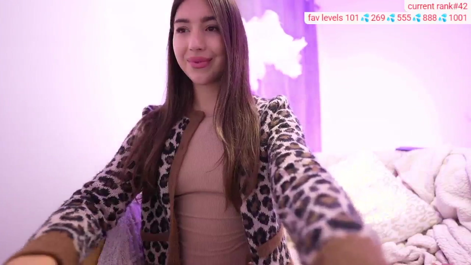 Gallery image thumbnail from JESSICAA's myfreecams stream on, 01/10/2025, 10:57 image 7 of 20