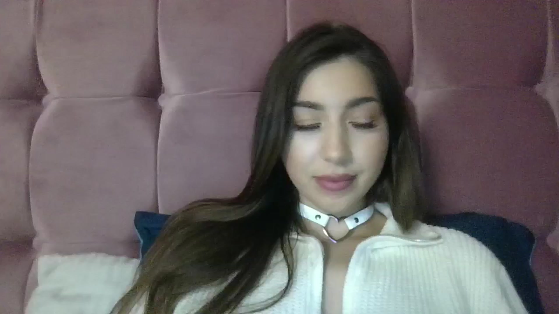 Gallery image thumbnail from JESSICAA's myfreecams stream on, 02/04/2025, 21:18 image 18 of 20