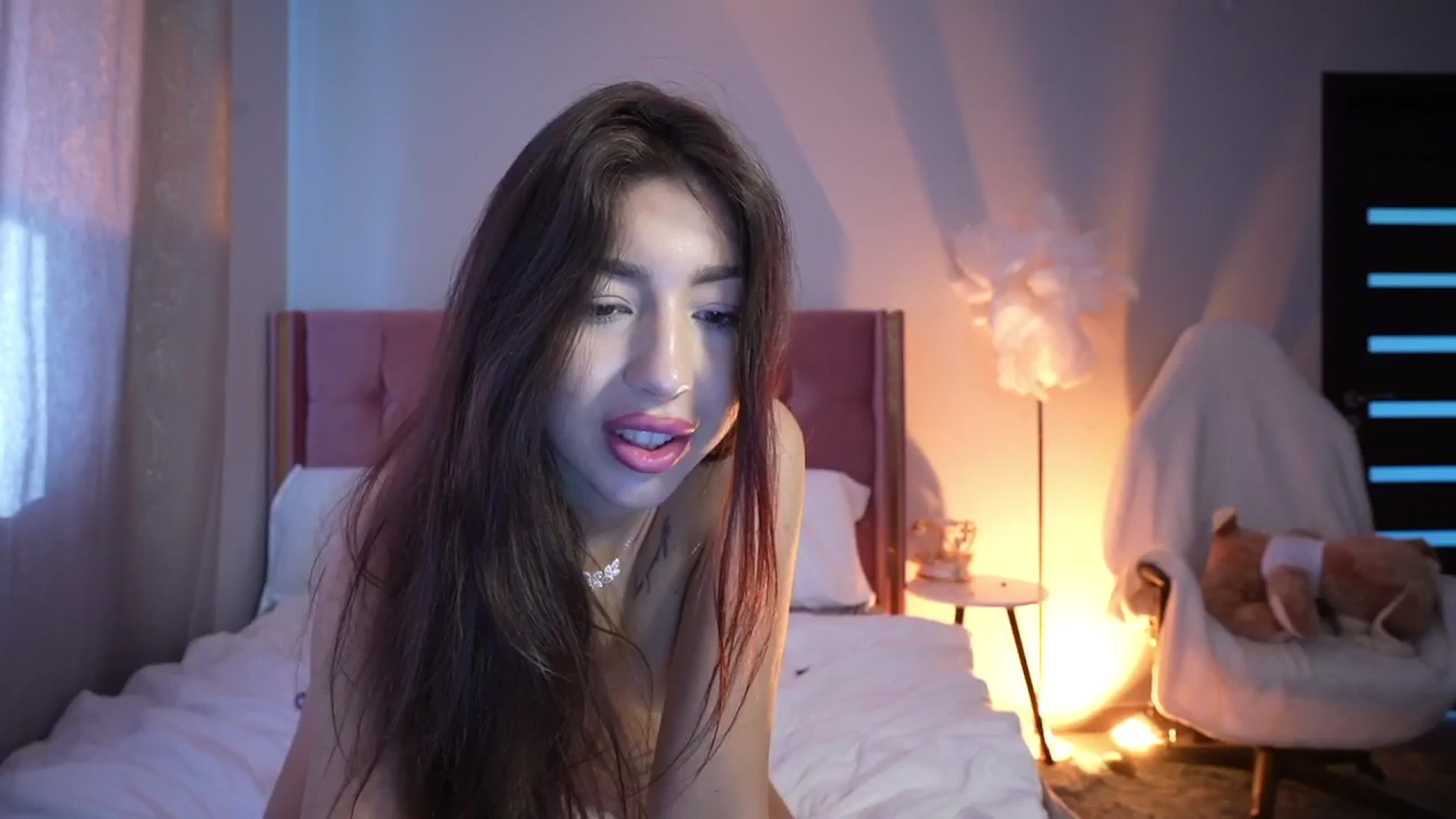 Gallery image thumbnail from JESSICAA's myfreecams stream on, 04/17/2025, 08:31 image 18 of 20