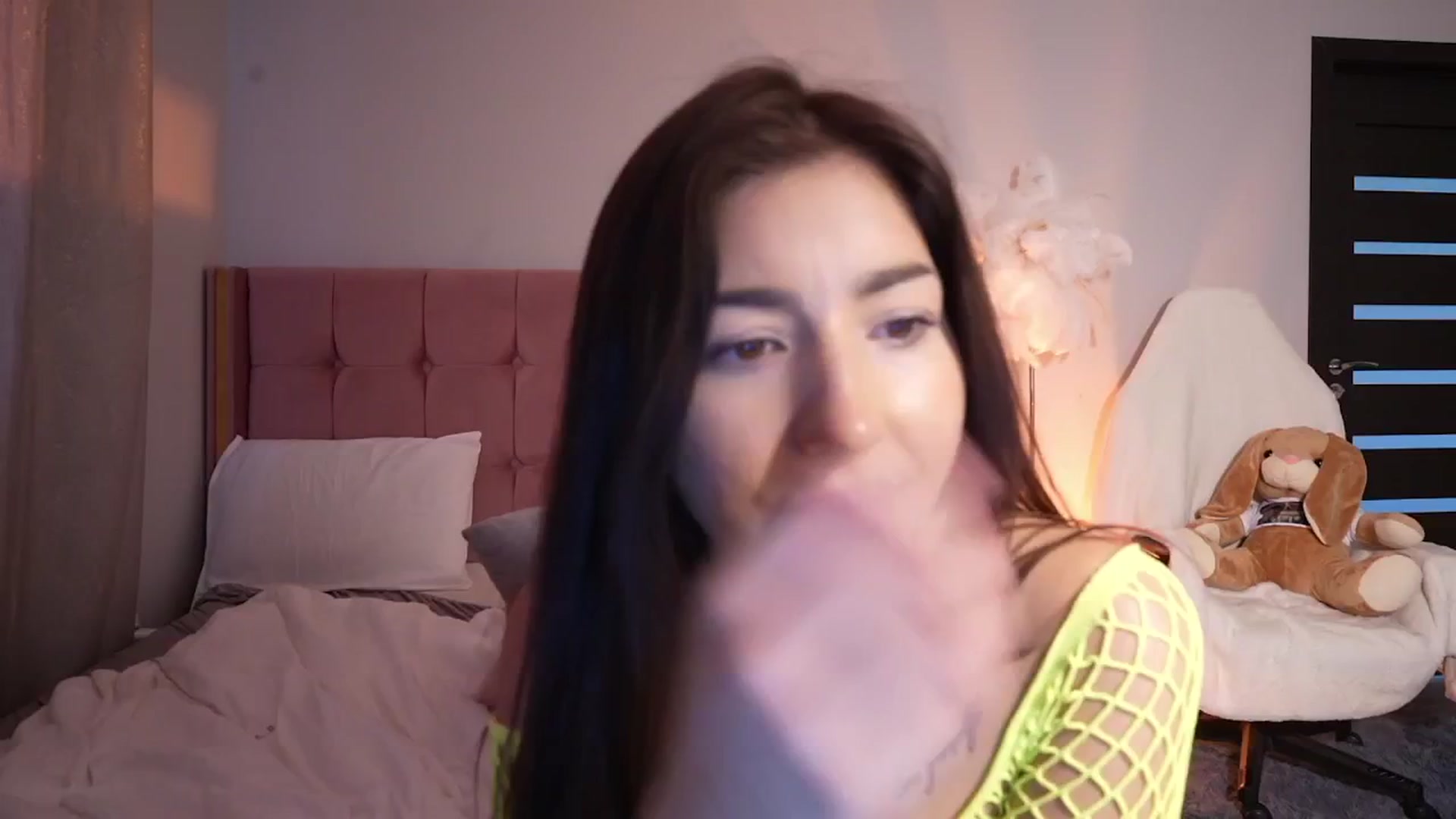 Gallery image thumbnail from JESSICAA's myfreecams stream on, 04/17/2025, 13:42 image 13 of 20