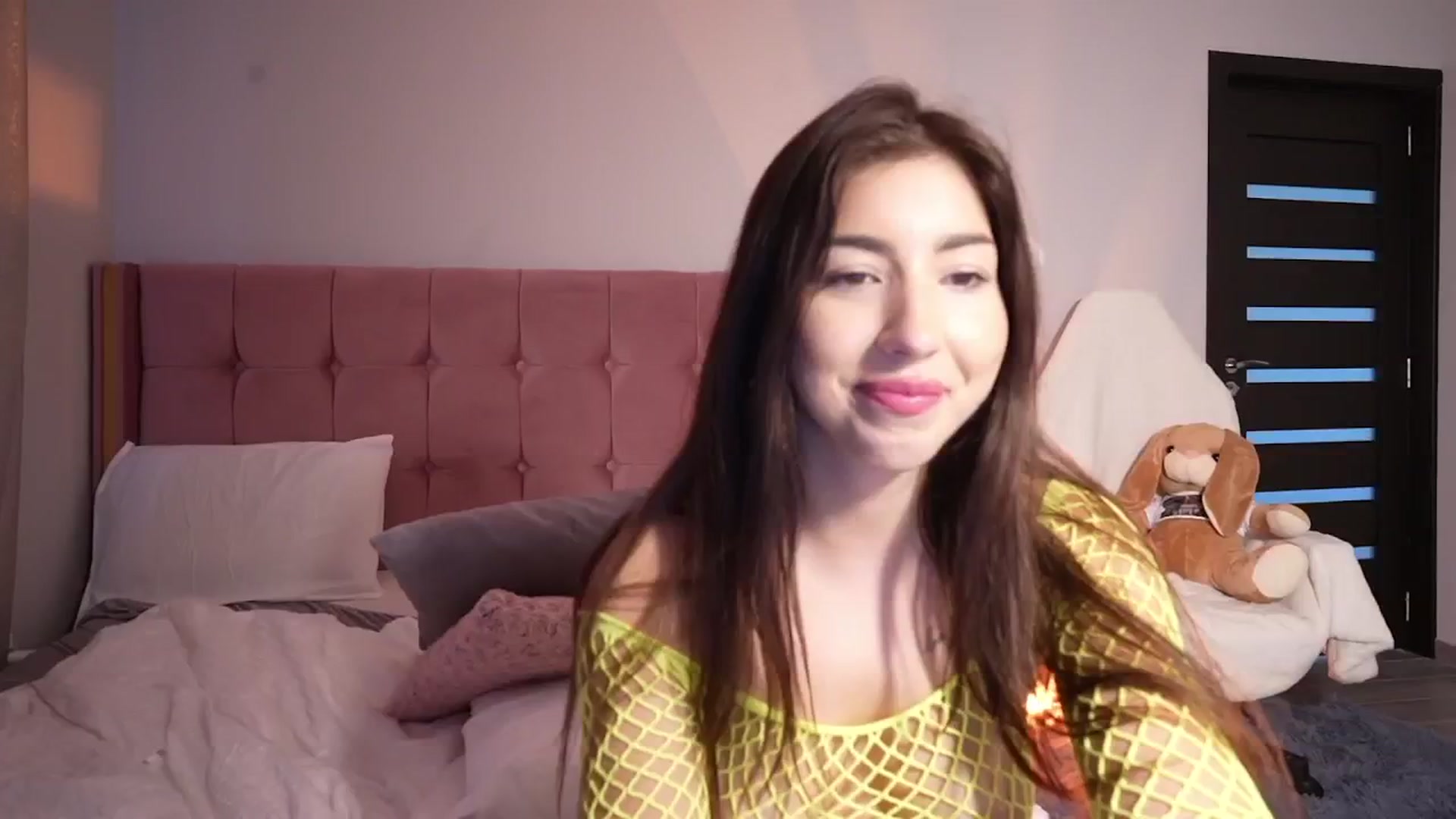 Gallery image thumbnail from JESSICAA's myfreecams stream on, 04/17/2025, 13:42 image 4 of 20