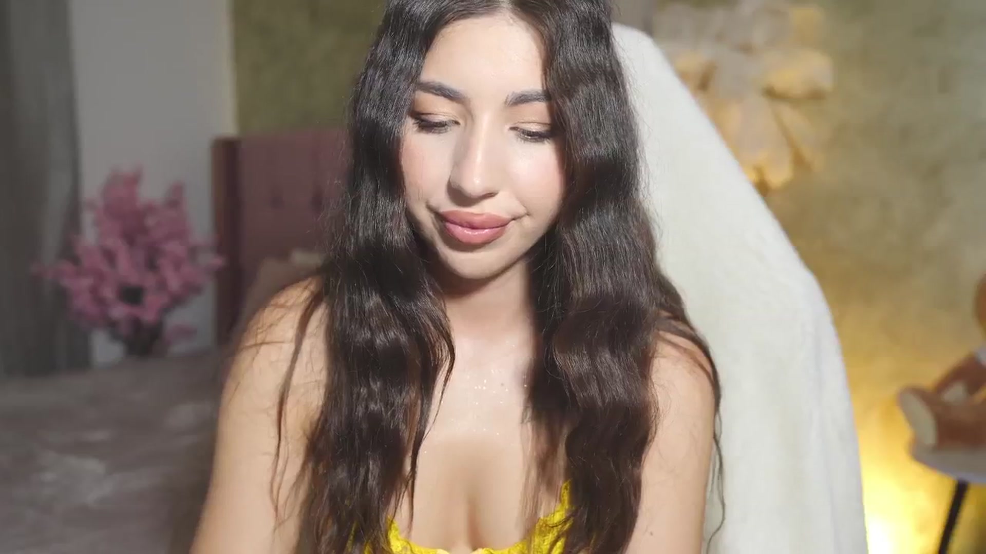 Gallery image thumbnail from JESSICAA's myfreecams stream on, 05/04/2025, 22:00 image 12 of 20