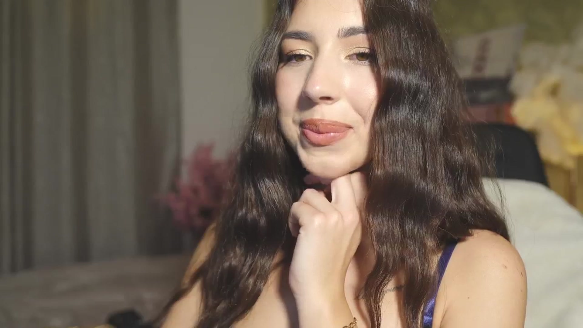 Gallery image thumbnail from JESSICAA's myfreecams stream on, 05/05/2025, 24:01 image 4 of 20