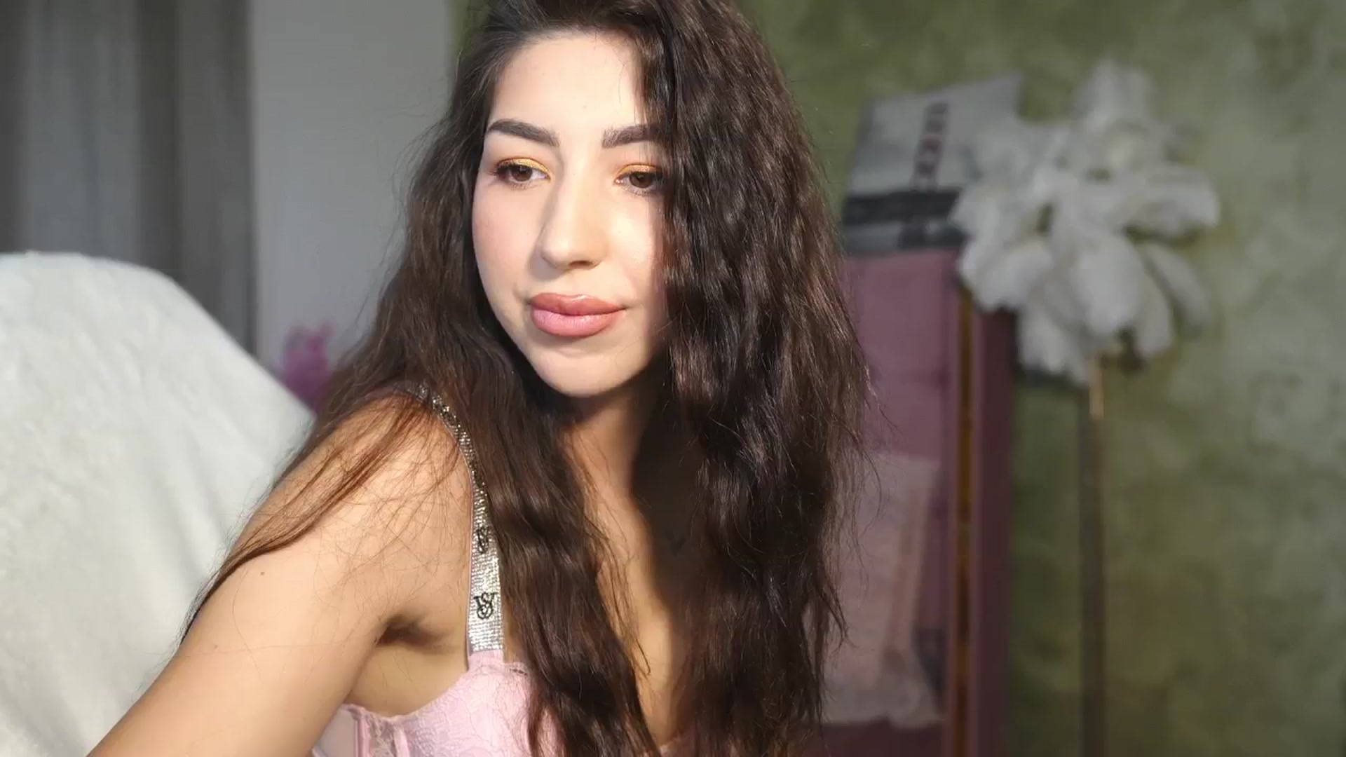 Gallery image thumbnail from JESSICAA's myfreecams stream on, 05/07/2025, 12:27 image 19 of 20