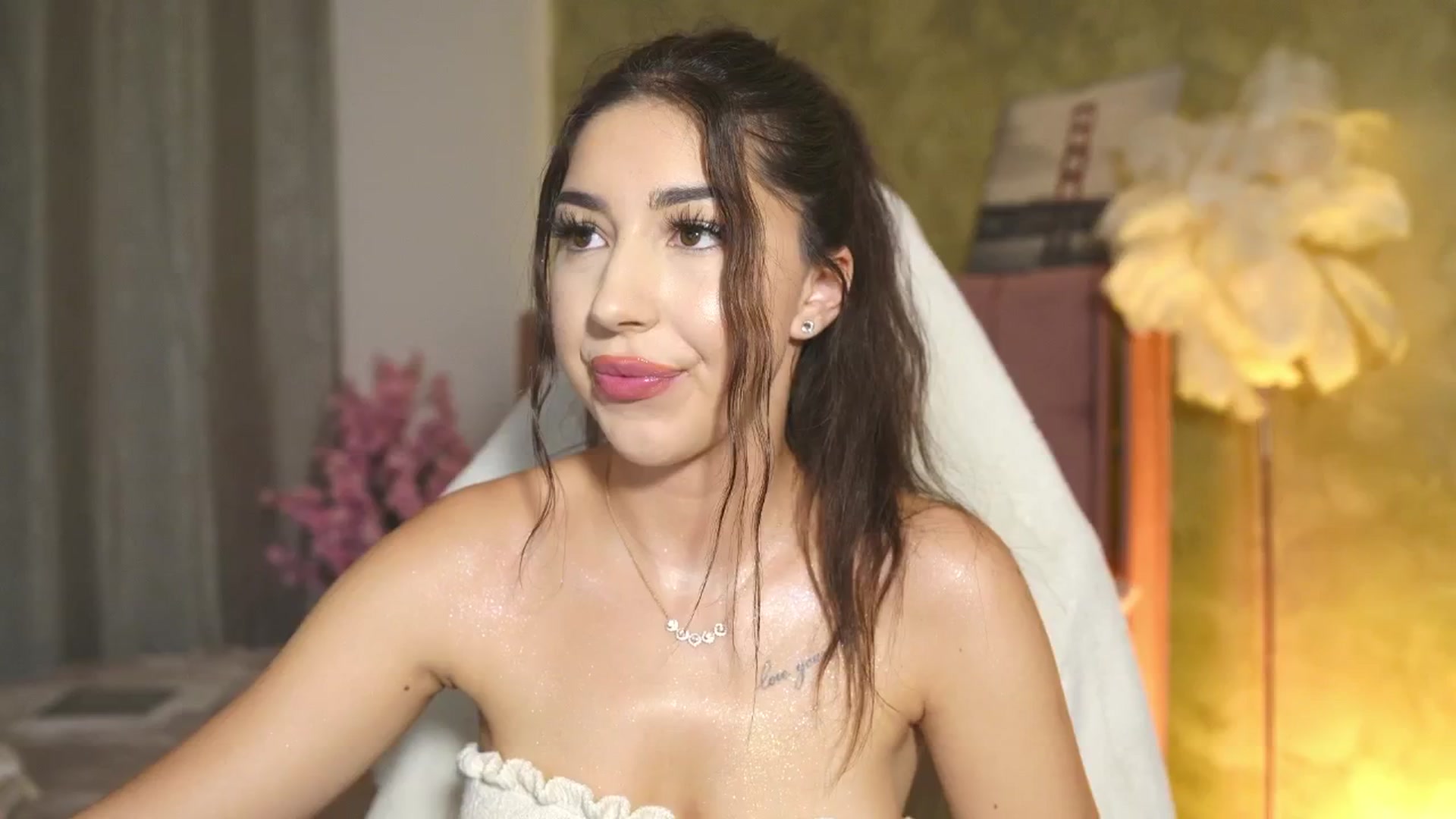 Gallery image thumbnail from JESSICAA's myfreecams stream on, 05/08/2025, 21:24 image 15 of 20
