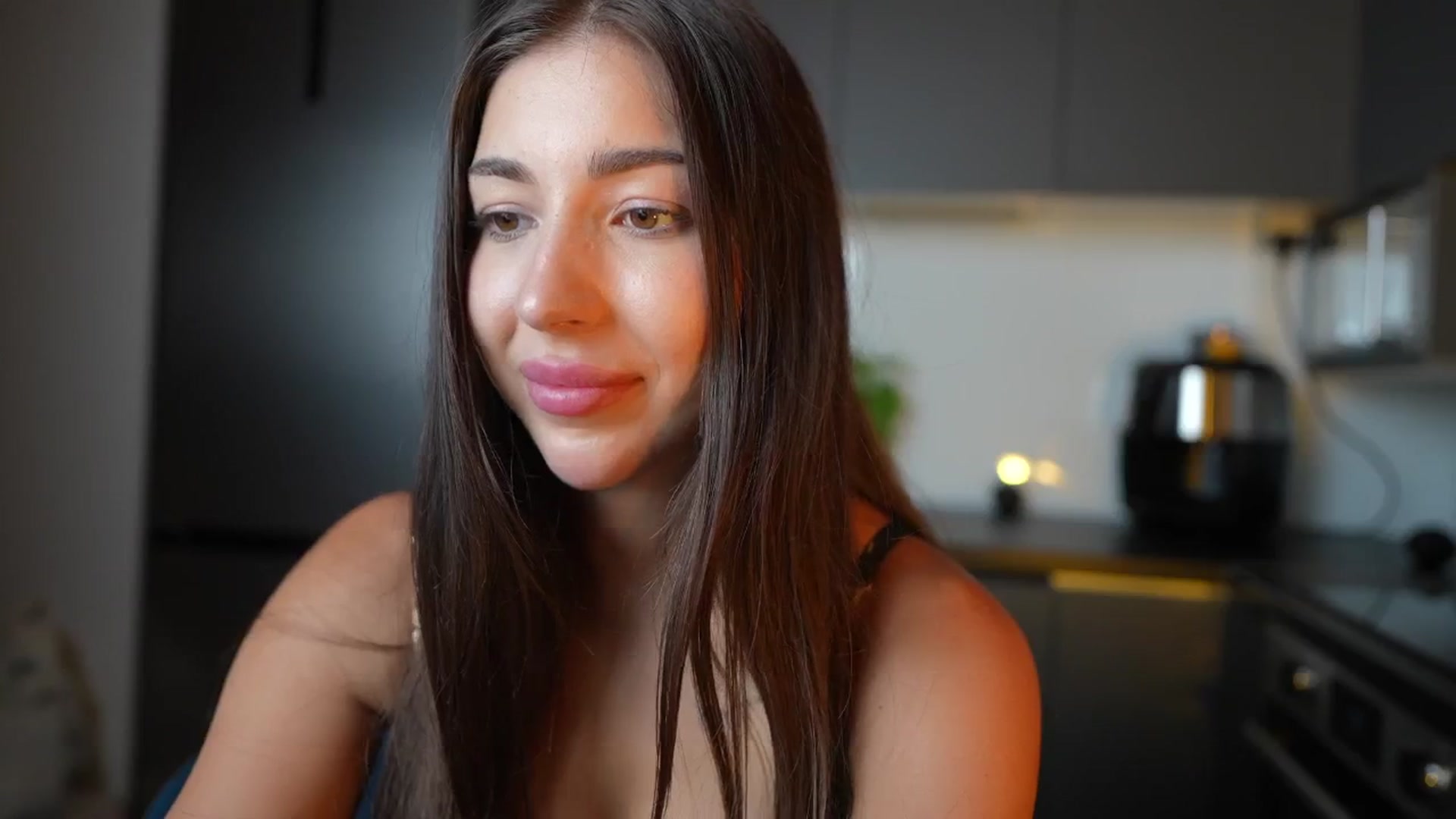 Gallery image thumbnail from JESSICAA's myfreecams stream on, 08/17/2025, 19:04 image 11 of 20