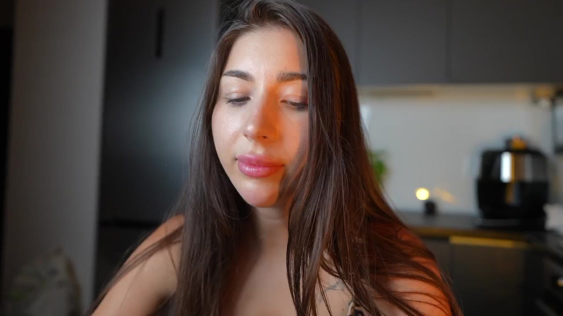 Gallery image thumbnail from JESSICAA's myfreecams stream on, 08/17/2025, 20:53 image 1 of 20