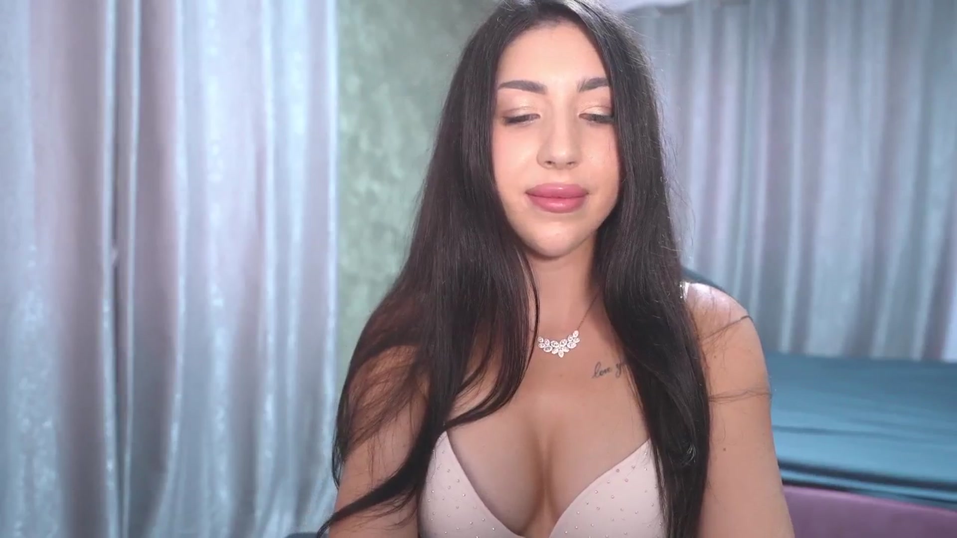 Gallery image thumbnail from JESSICAA's myfreecams stream on, 09/08/2025, 15:56 image 3 of 20