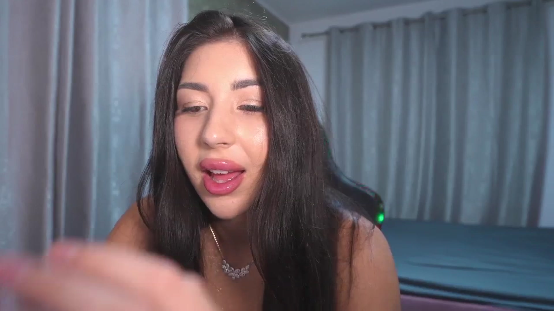 Gallery image thumbnail from JESSICAA's myfreecams stream on, 09/08/2025, 20:01 image 2 of 20