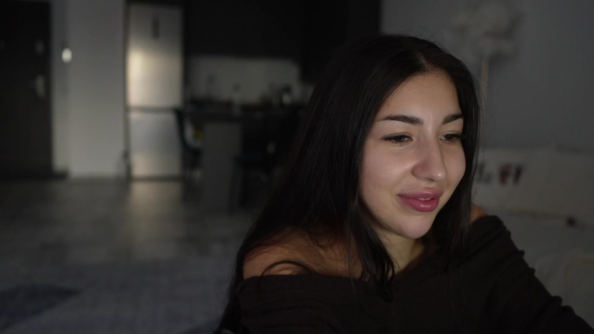 Gallery image thumbnail from JESSICAA's myfreecams stream on, 09/26/2025, 16:03 image 4 of 20