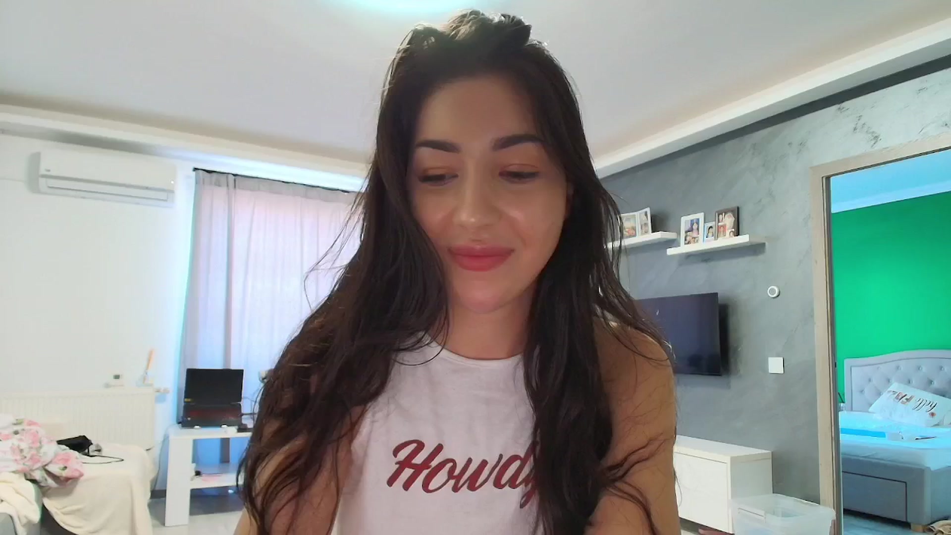 Gallery image thumbnail from JESSICAA's myfreecams stream on, 11/01/2025, 12:16 image 16 of 20
