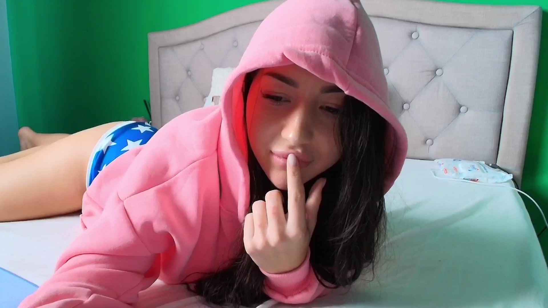Gallery image thumbnail from JESSICAA's myfreecams stream on, 11/01/2025, 15:09 image 13 of 20