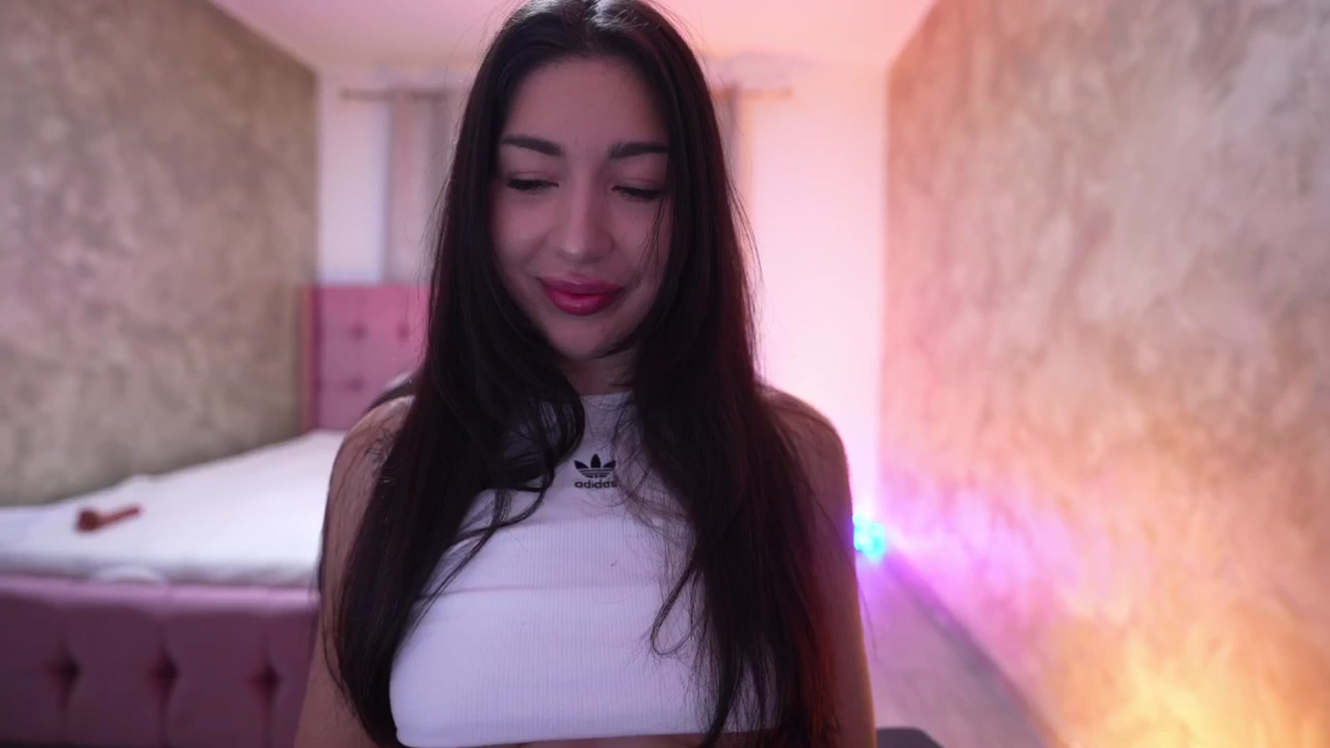 Gallery image thumbnail from JESSICAA's myfreecams stream on, 12/16/2025, 19:08 image 9 of 20
