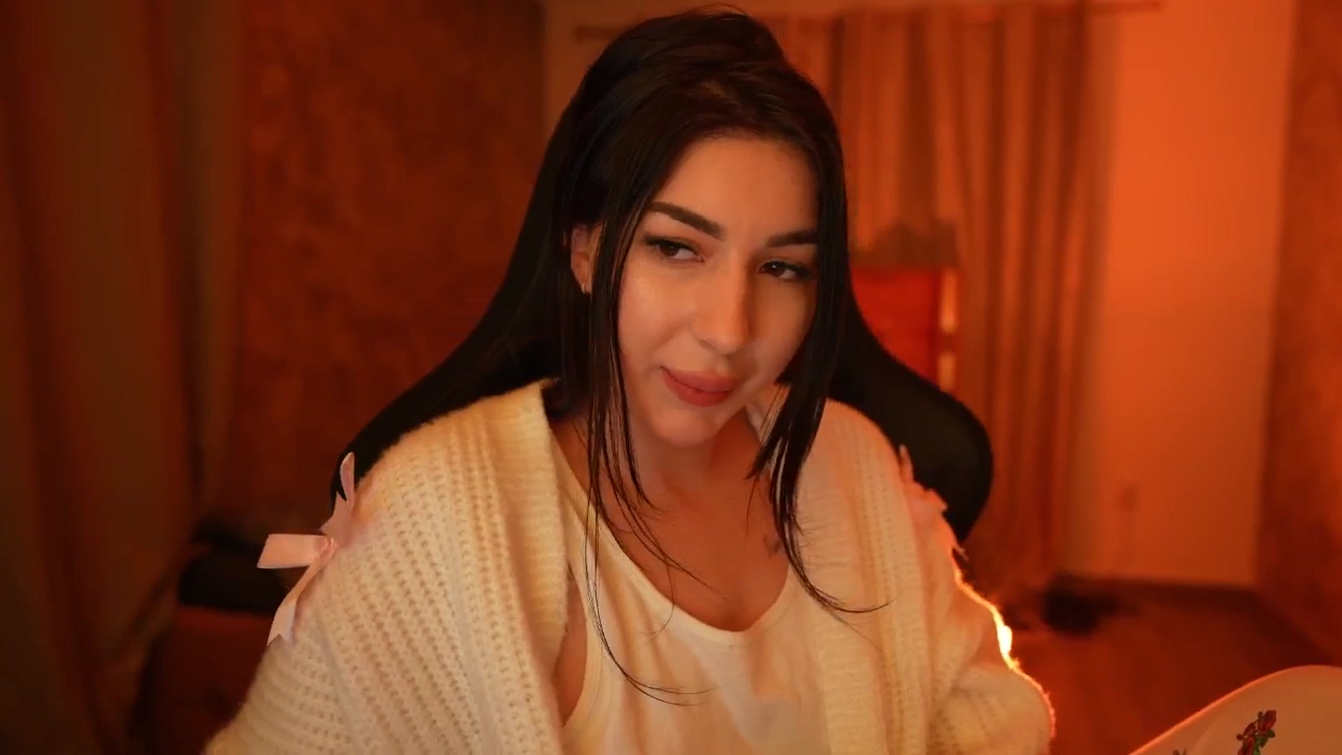 Gallery image thumbnail from JESSICAA's myfreecams stream on, 12/29/2025, 16:55 image 2 of 20