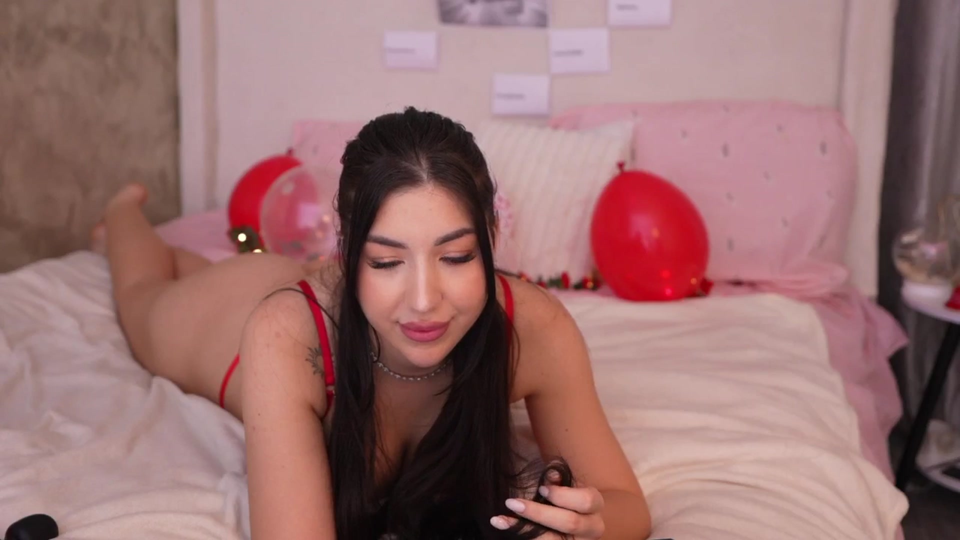 Gallery image thumbnail from JESSICAA's myfreecams stream on, 02/14/2026, 15:15 image 10 of 20