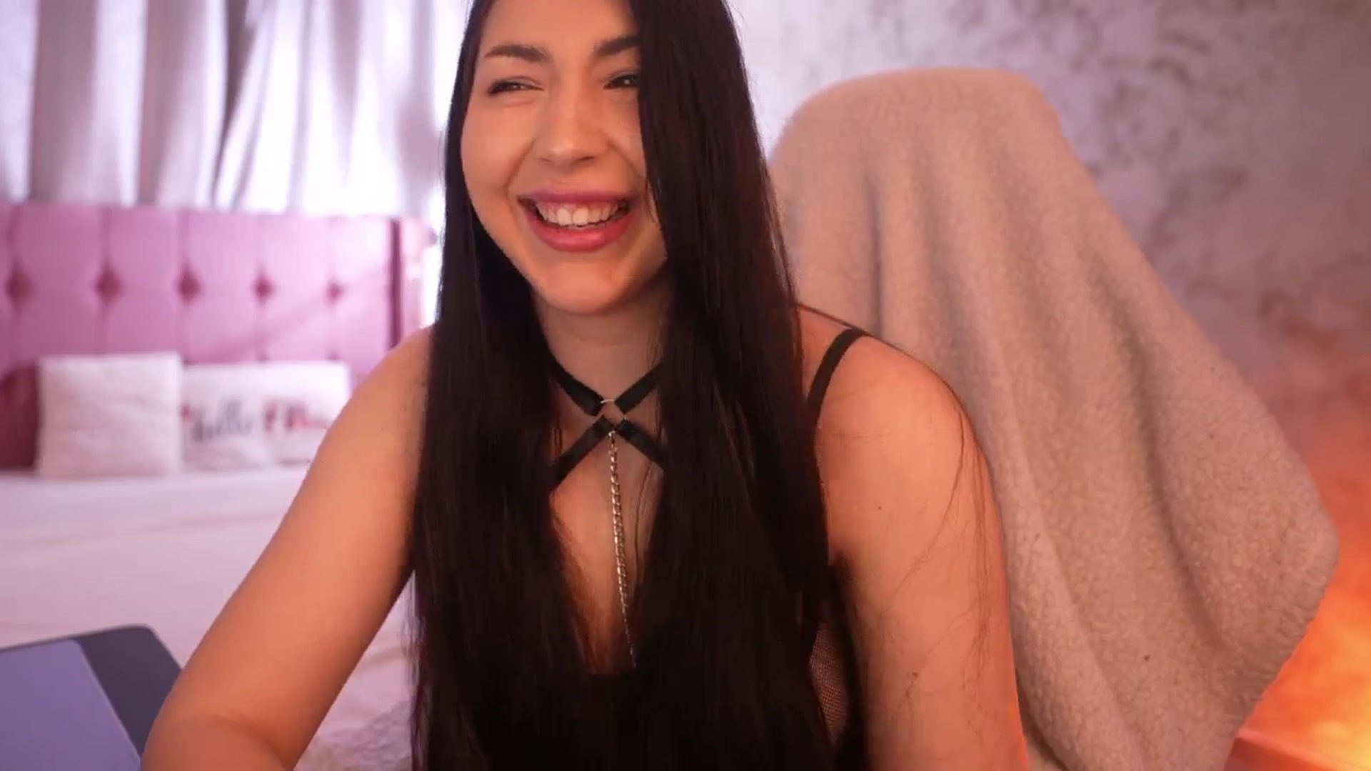 Gallery image thumbnail from JESSICAA's myfreecams stream on, 04/01/2026, 12:57 image 8 of 20