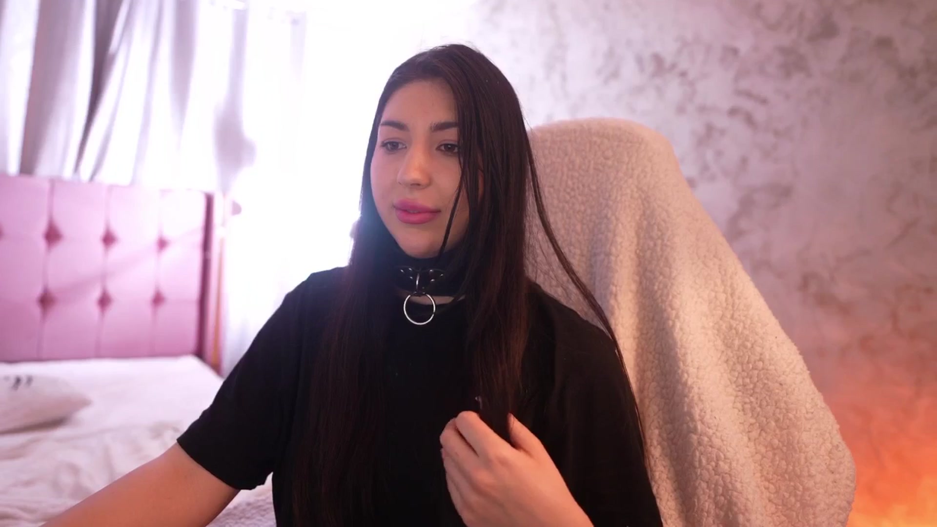 Gallery image thumbnail from JESSICAA's myfreecams stream on, 04/01/2026, 15:31 image 13 of 20
