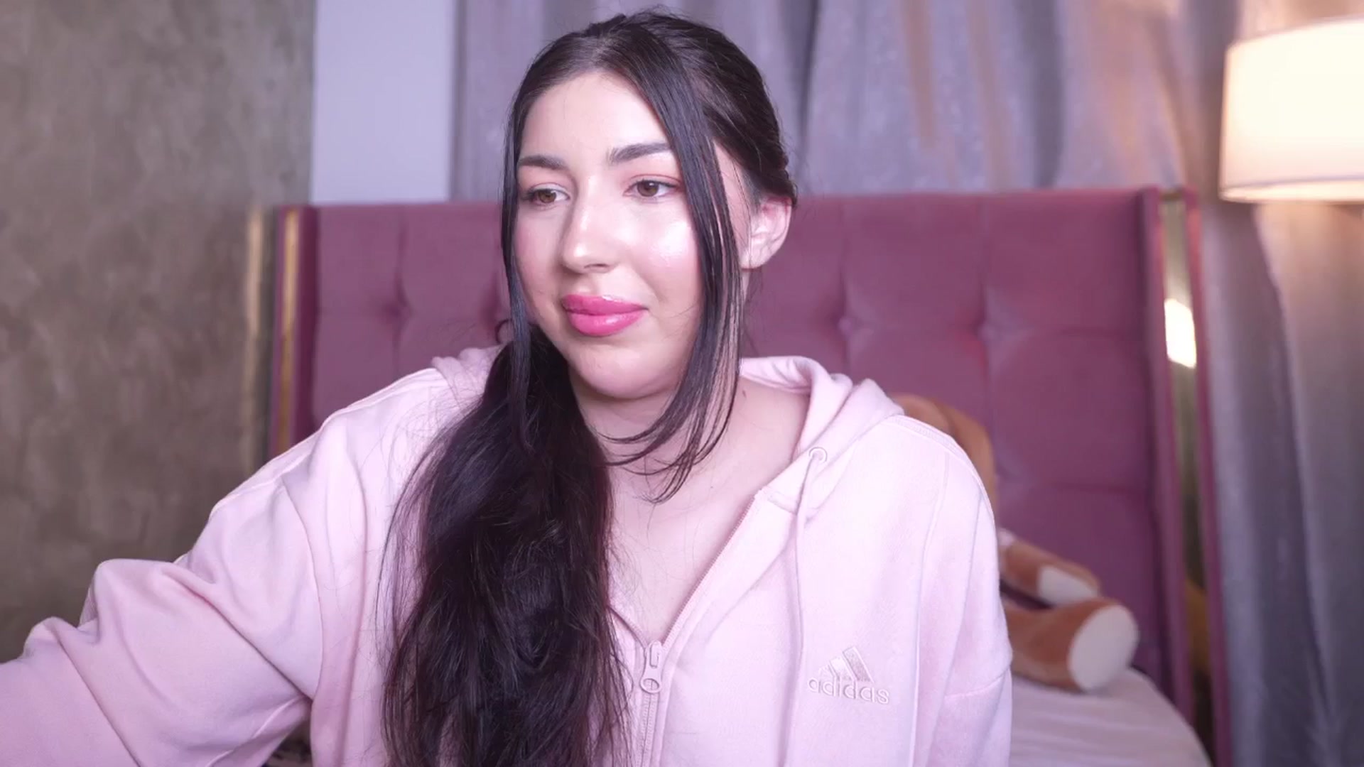 Gallery image thumbnail from JESSICAA's myfreecams stream on, 04/03/2026, 18:24 image 18 of 20