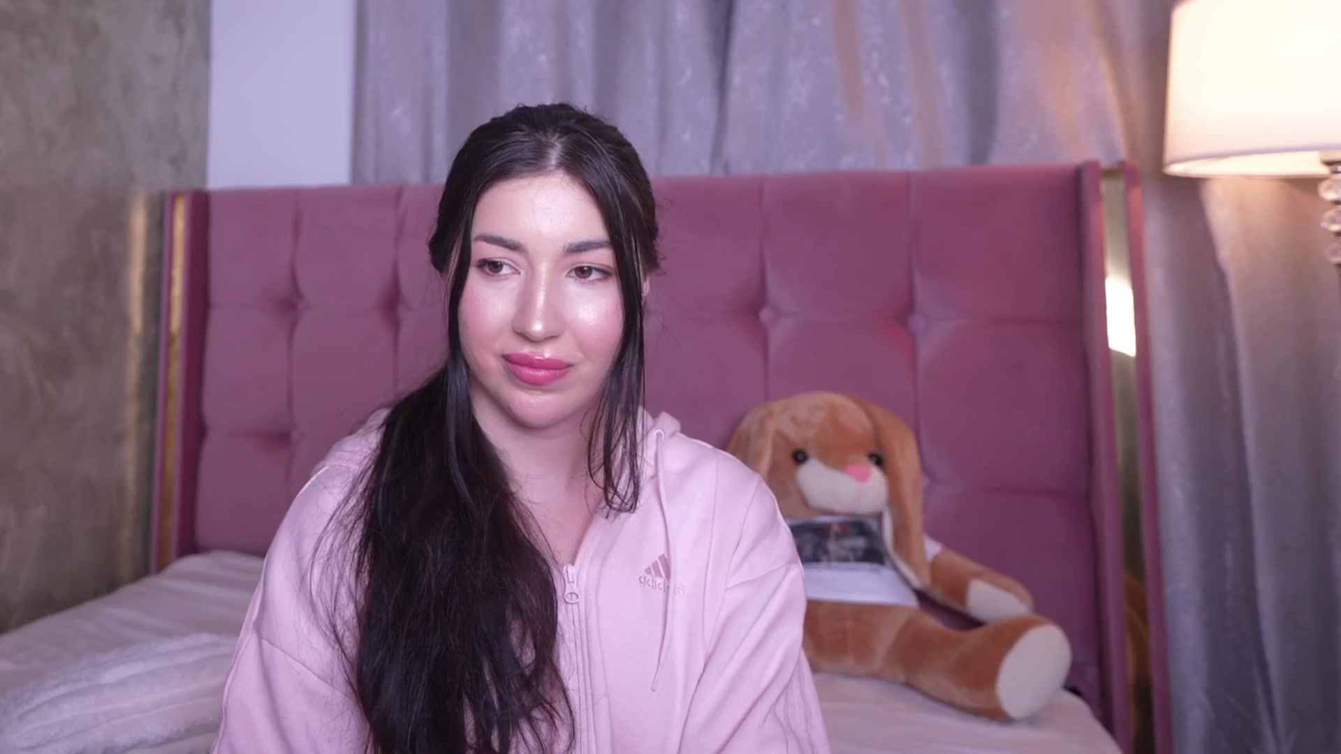 Gallery image thumbnail from JESSICAA's myfreecams stream on, 04/03/2026, 18:24 image 12 of 20