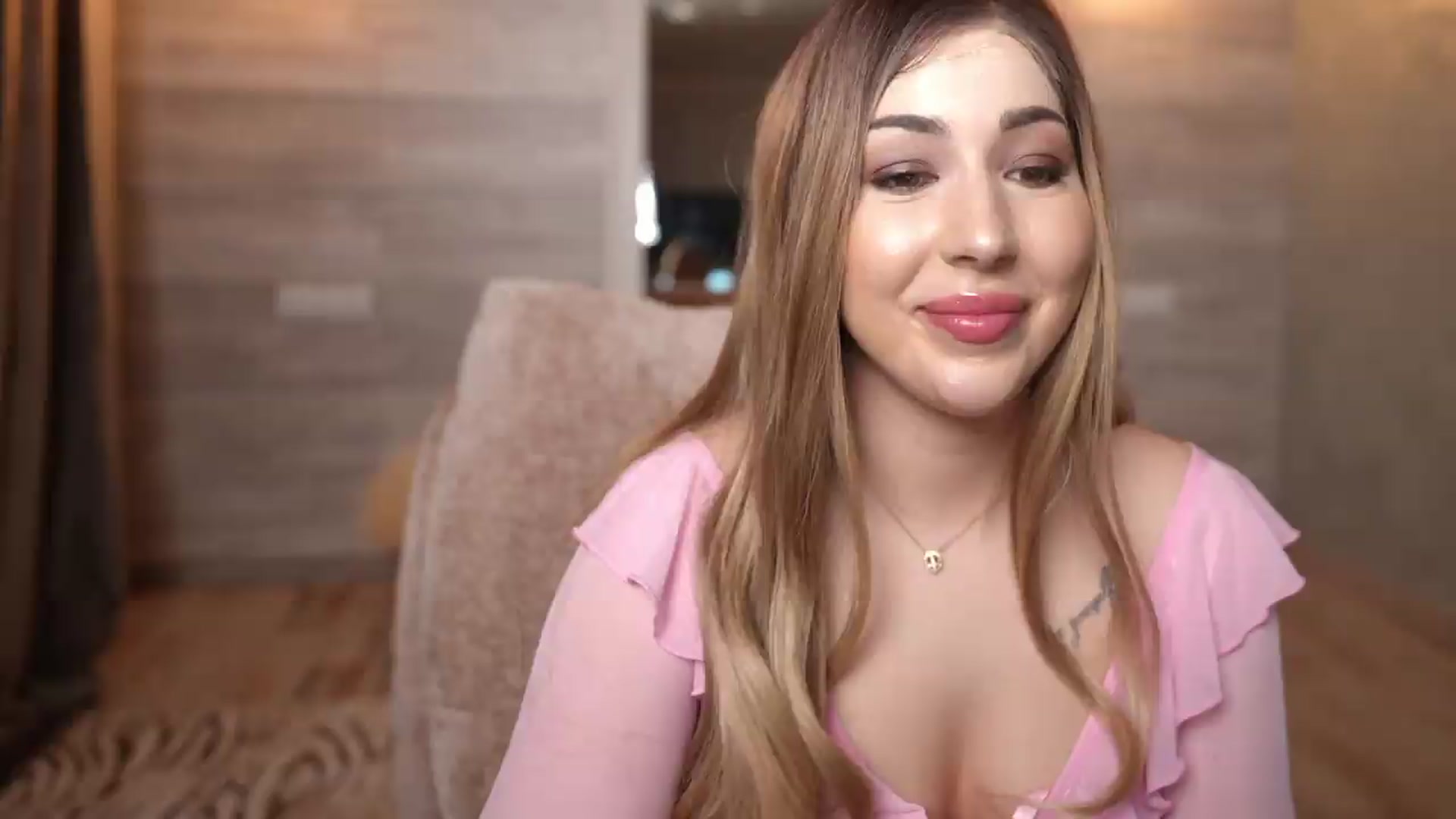 Gallery image thumbnail from JESSICAA's myfreecams stream on, 05/06/2026, 16:46 image 3 of 20
