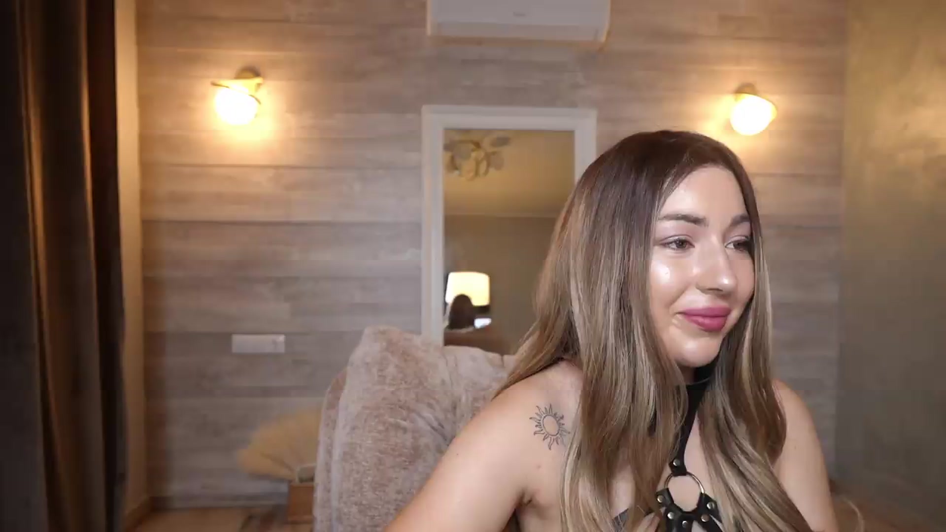 Gallery image thumbnail from JESSICAA's myfreecams stream on, 06/21/2026, 12:15 image 4 of 20
