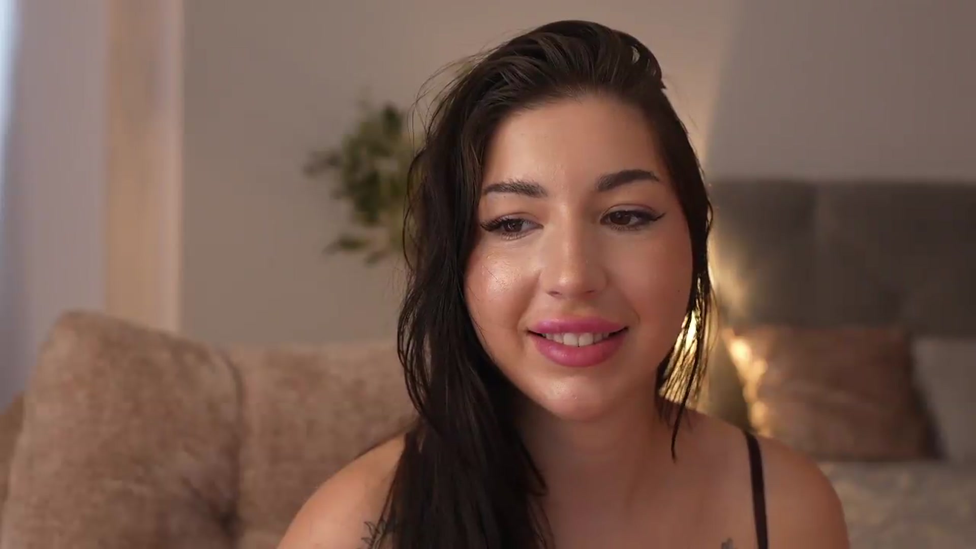 Gallery image thumbnail from JESSICAA's myfreecams stream on, 08/01/2026, 15:20 image 17 of 20