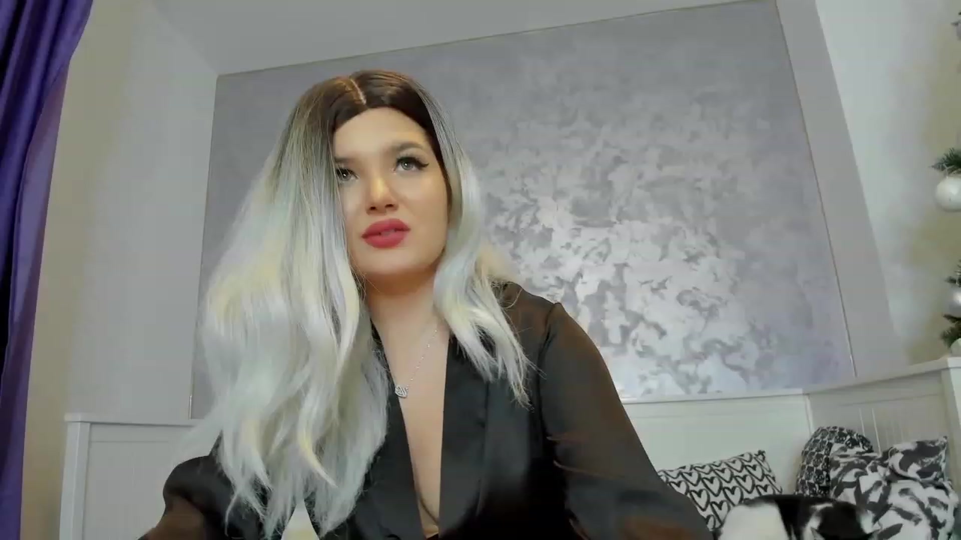 Gallery image thumbnail from JFantasy's myfreecams stream on, 02/08/2023, 24:02 image 11 of 20