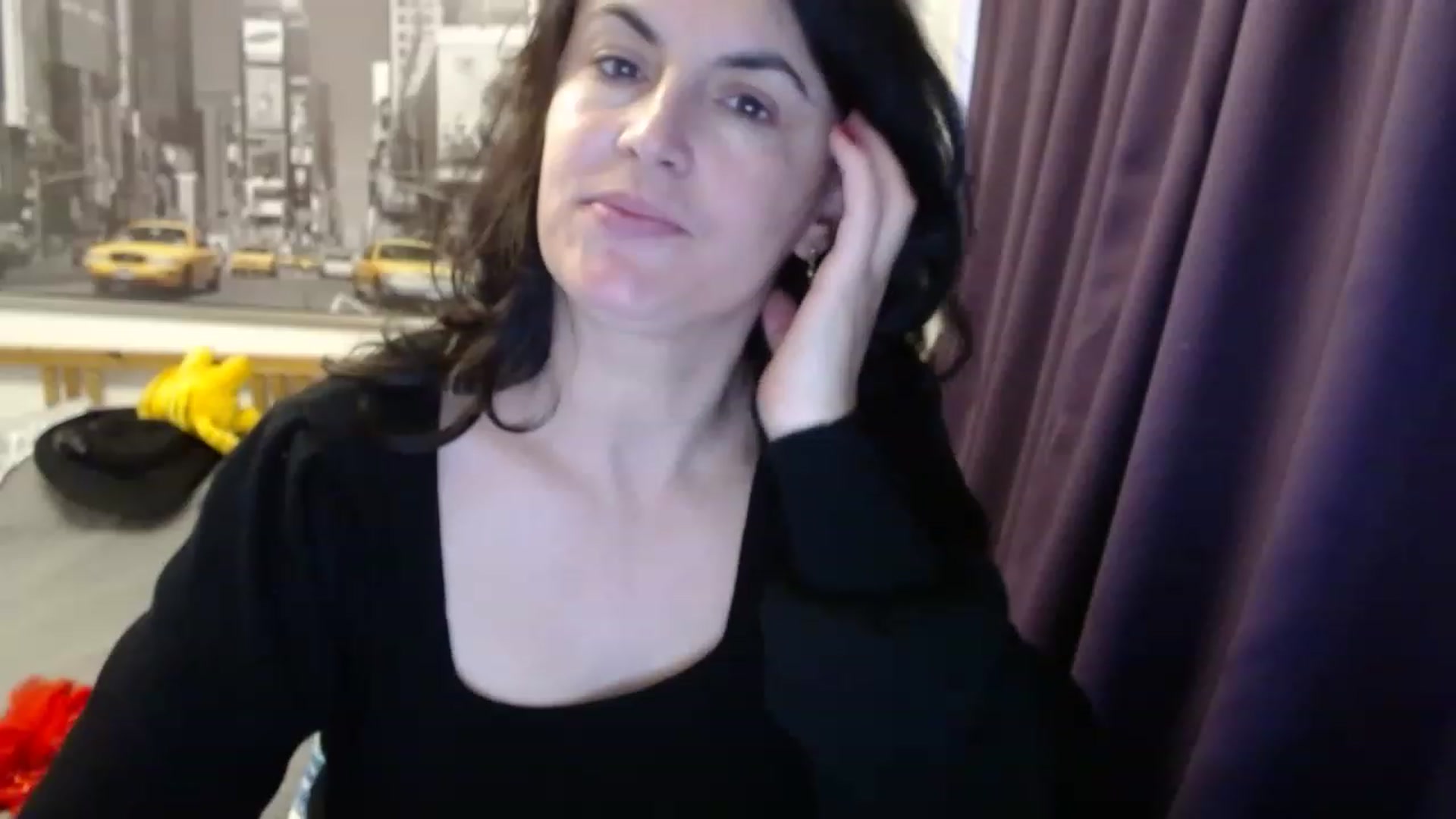 Gallery image thumbnail from JLori's myfreecams stream on, 11/22/2022, 12:54 image 16 of 20