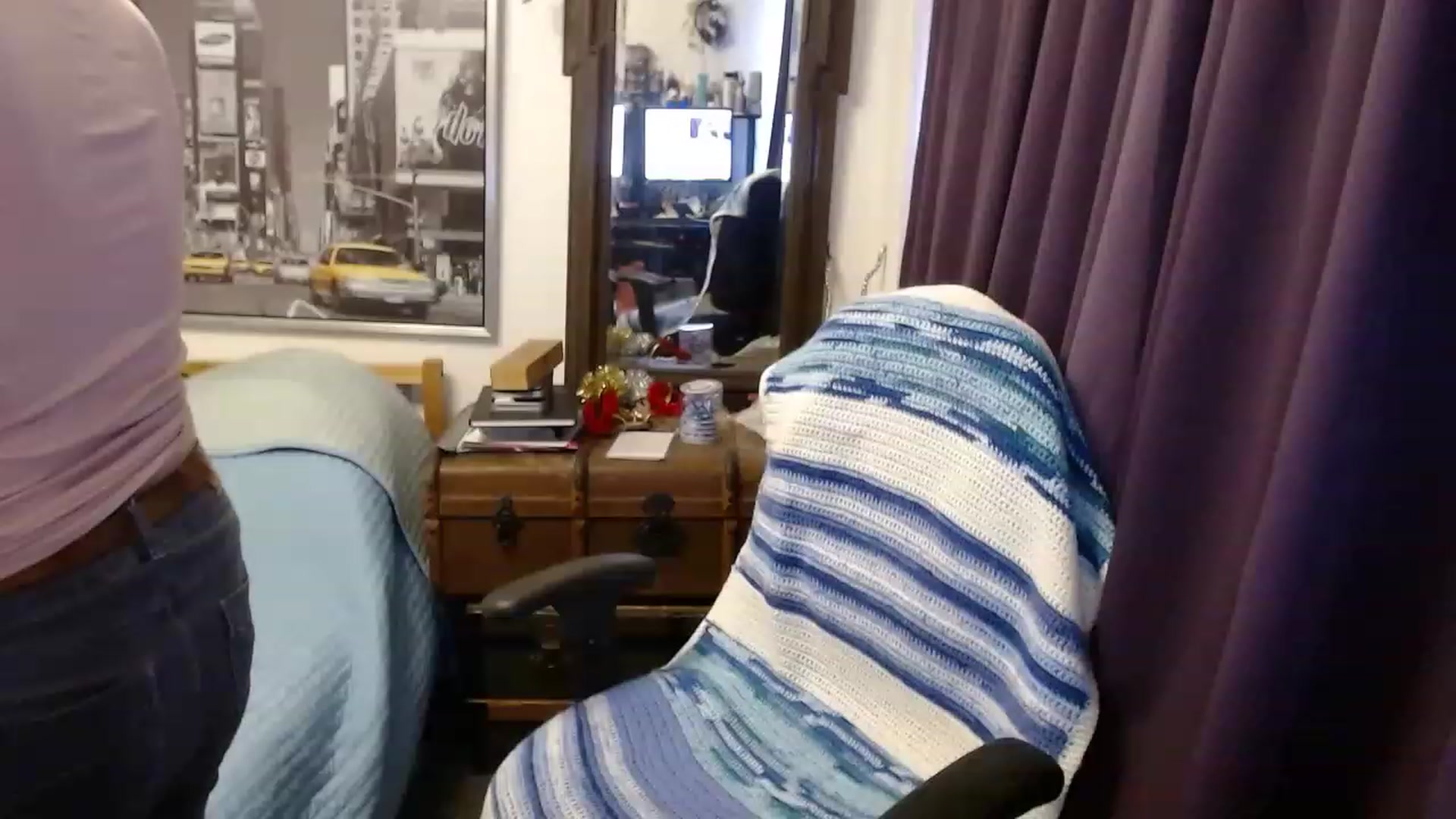 Gallery image thumbnail from JLori's myfreecams stream on, 11/29/2022, 11:55 image 20 of 20