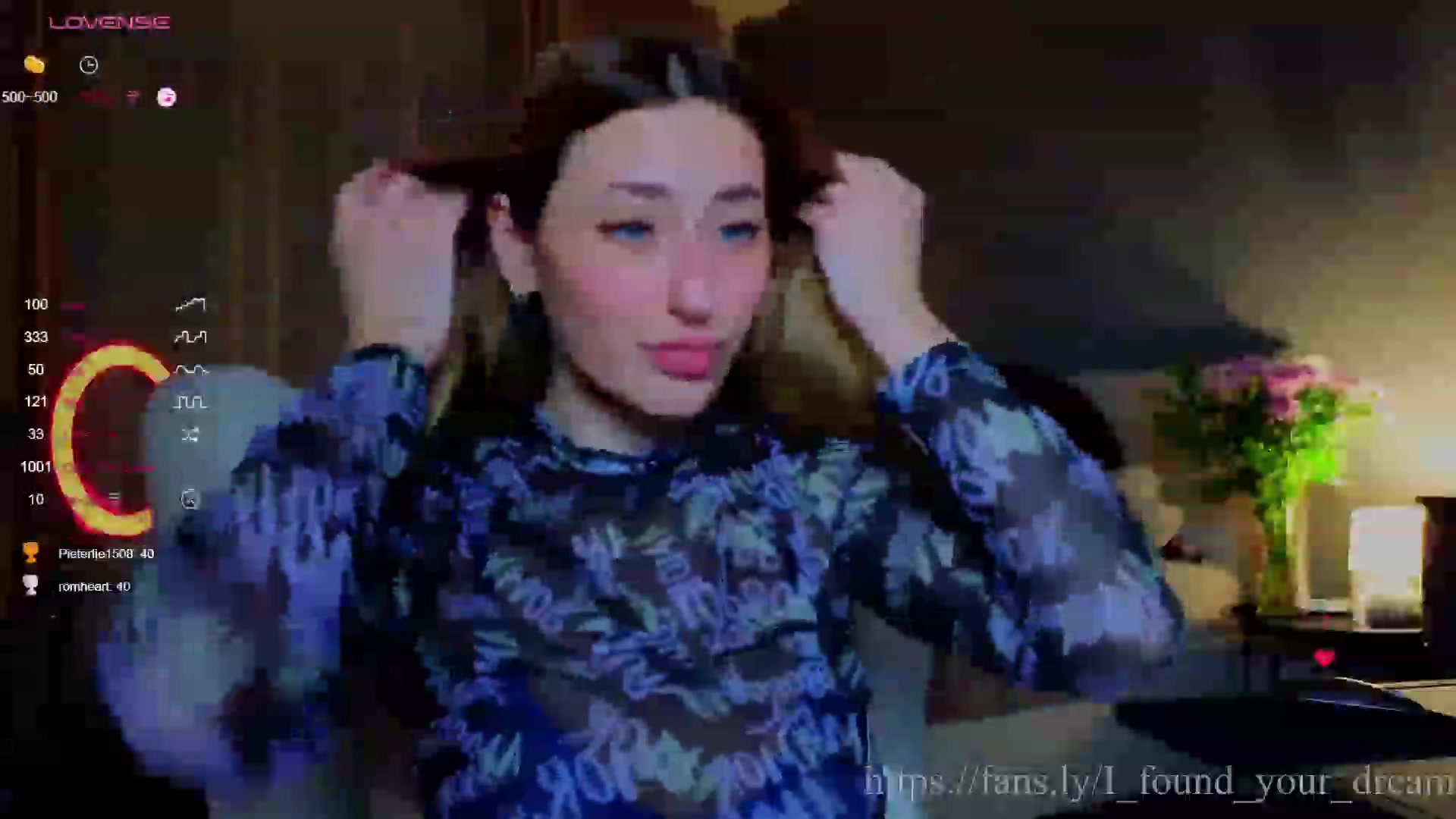 Gallery image thumbnail from JNeir_'s myfreecams stream on, 11/10/2023, 16:47 image 4 of 20