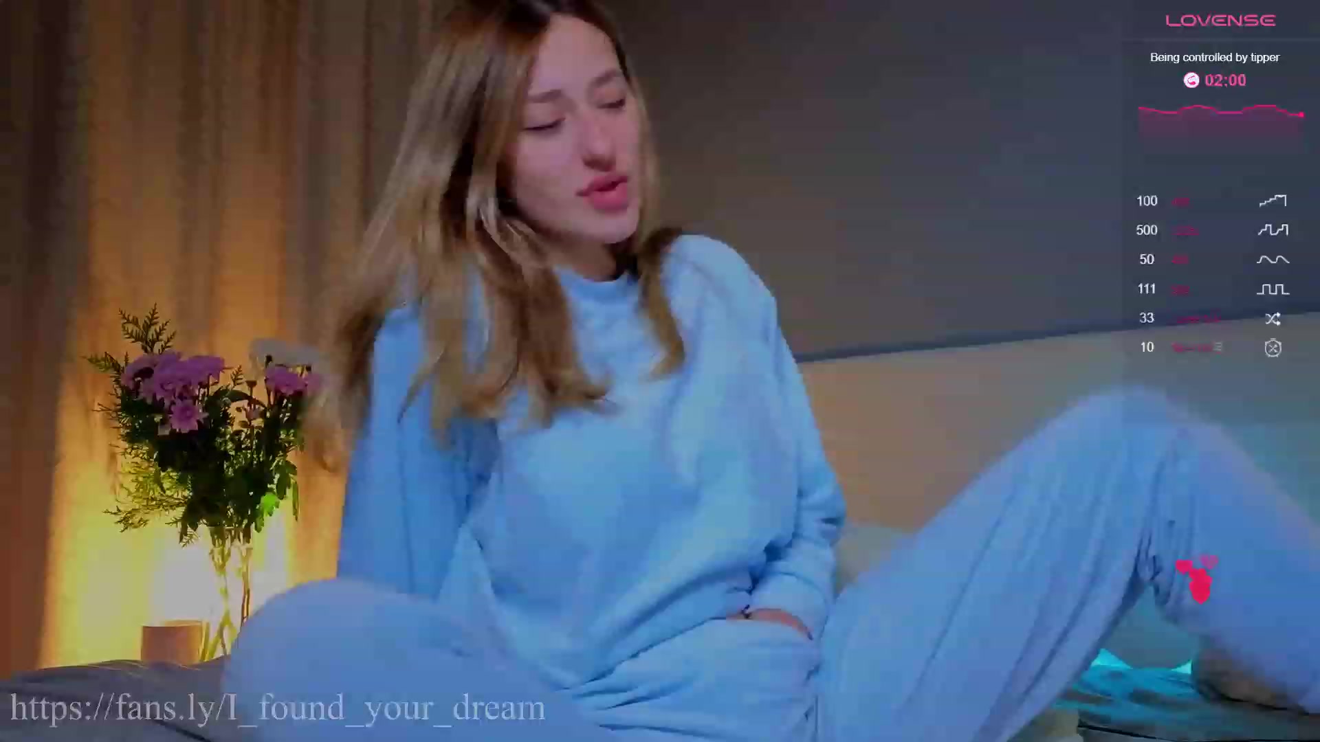 Gallery image thumbnail from JNeir_'s myfreecams stream on, 11/12/2023, 12:28 image 5 of 20