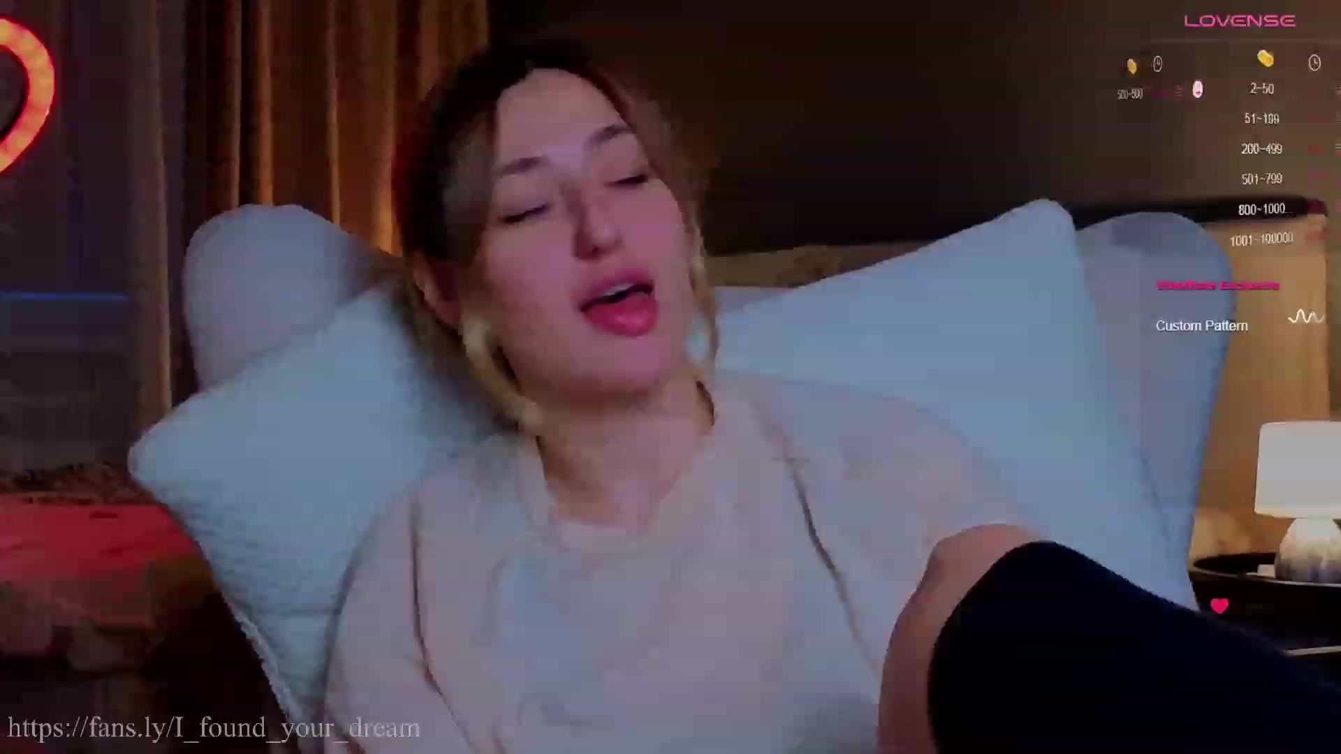 Gallery image thumbnail from JNeir_'s myfreecams stream on, 11/17/2023, 13:54 image 8 of 20