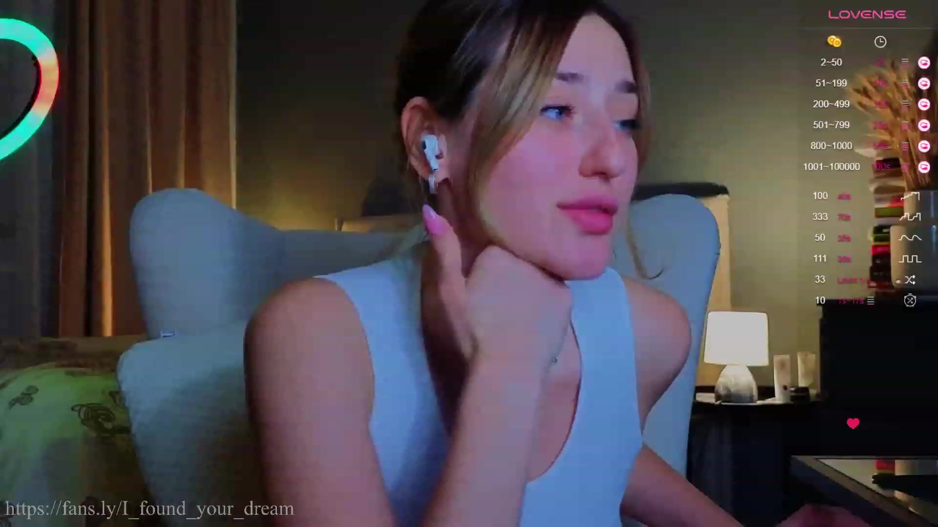 Gallery image thumbnail from JNeir_'s myfreecams stream on, 11/22/2023, 16:28 image 11 of 20