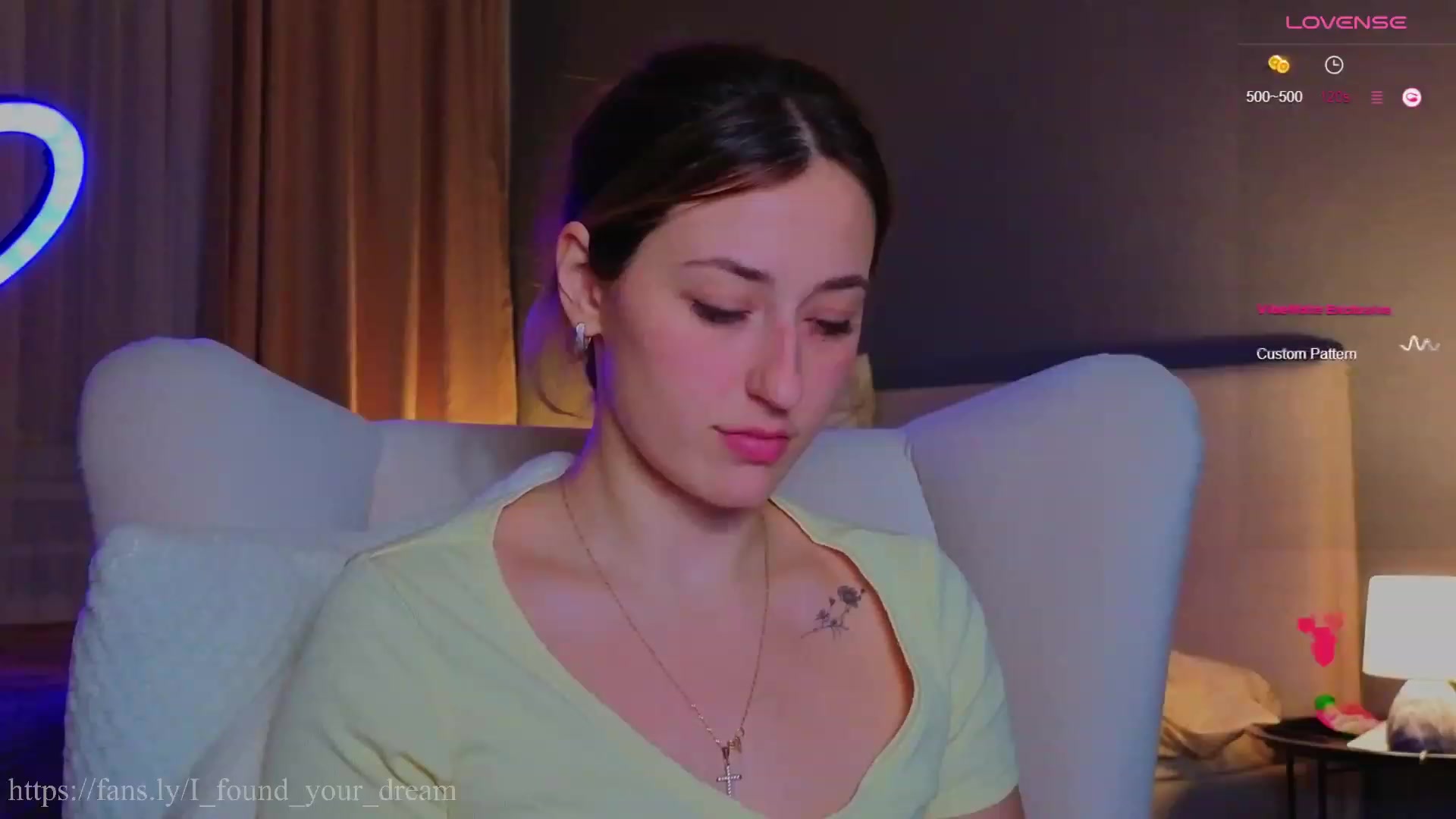 Gallery image thumbnail from JNeir_'s myfreecams stream on, 11/24/2023, 15:49 image 18 of 20