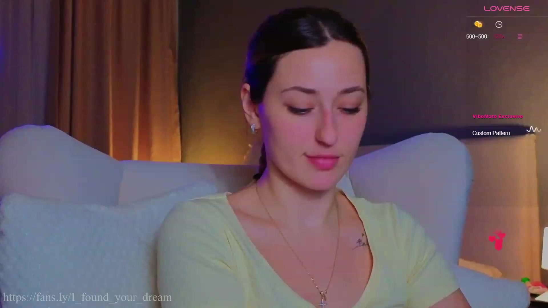 Gallery image thumbnail from JNeir_'s myfreecams stream on, 11/24/2023, 17:07 image 3 of 20