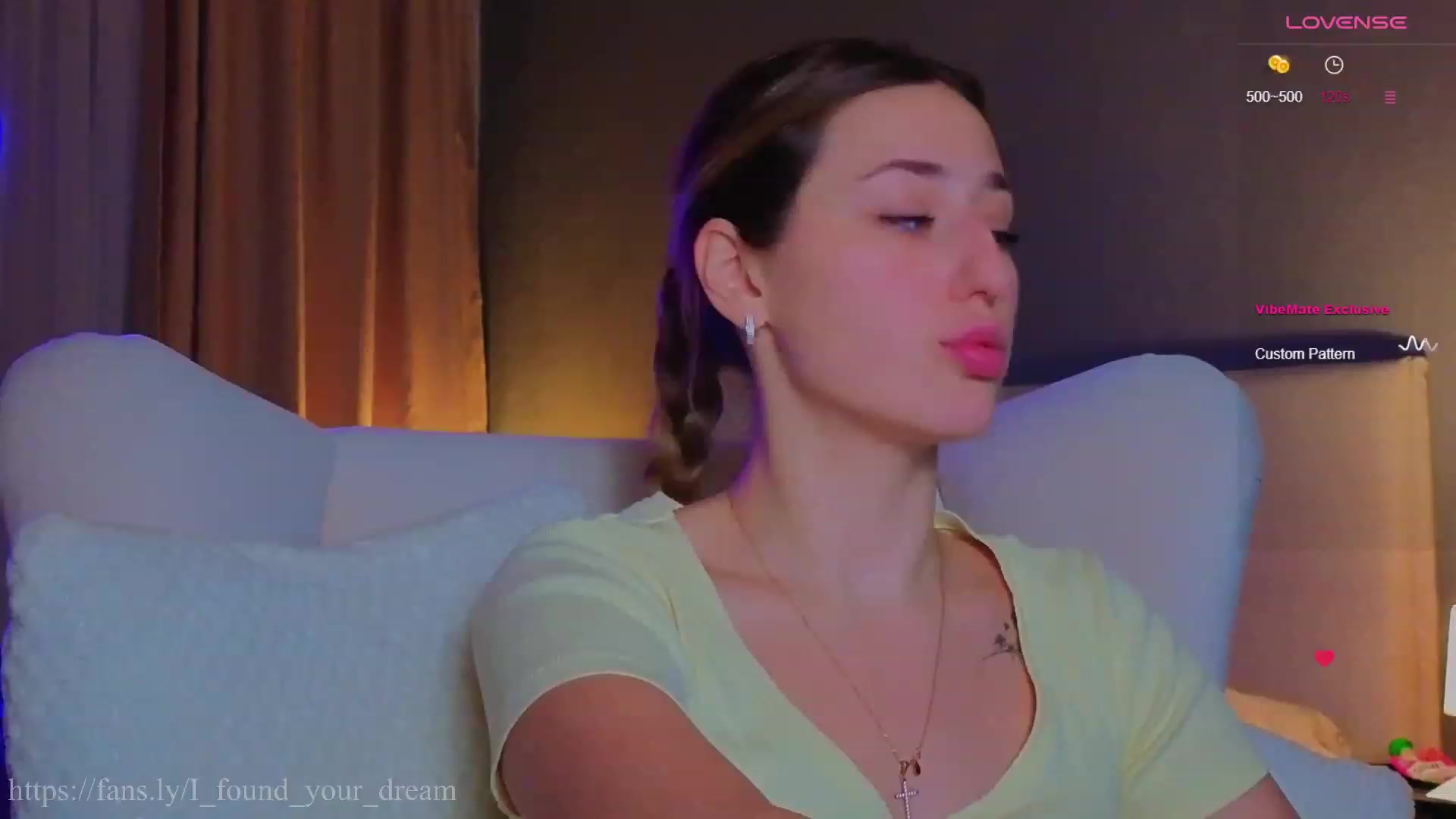 Gallery image thumbnail from JNeir_'s myfreecams stream on, 11/24/2023, 17:07 image 6 of 20