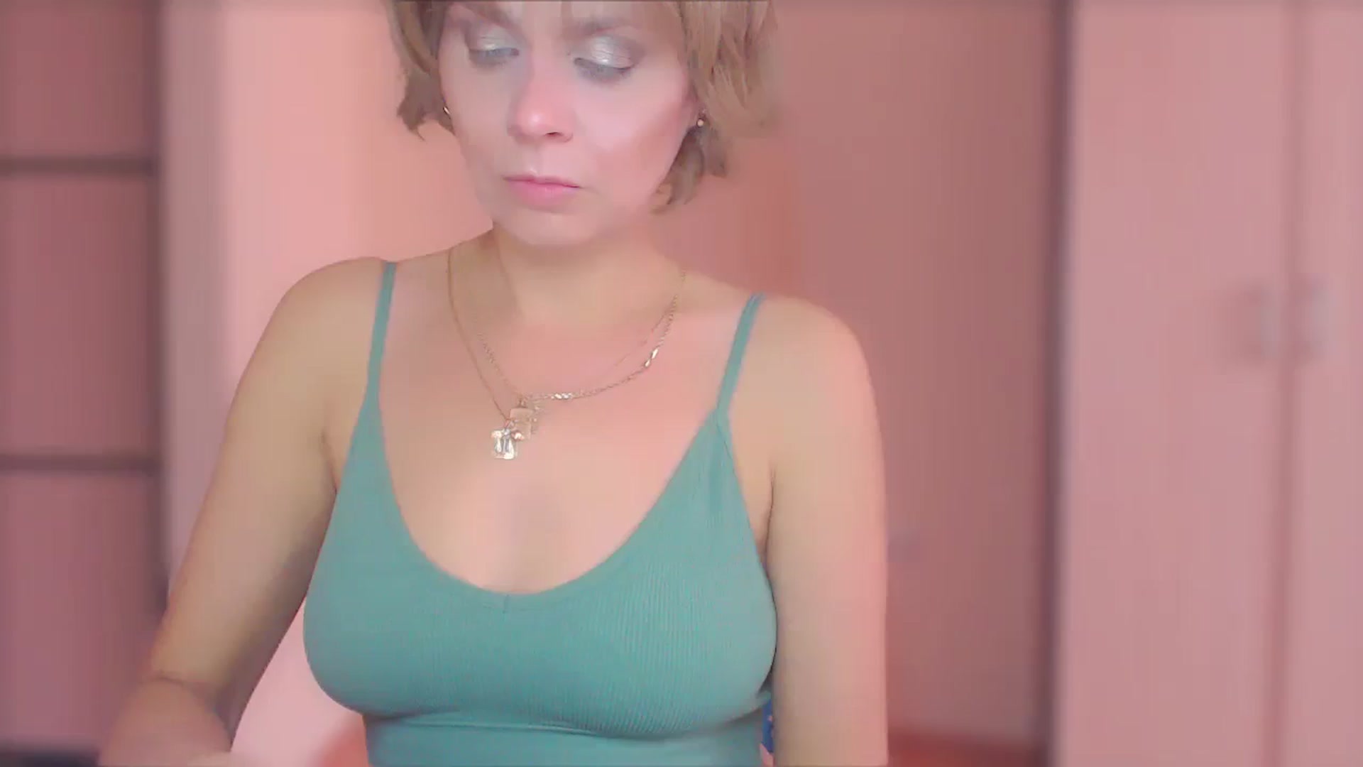 Gallery image thumbnail from JOIgirl's myfreecams stream on, 09/13/2023, 05:57 image 14 of 20