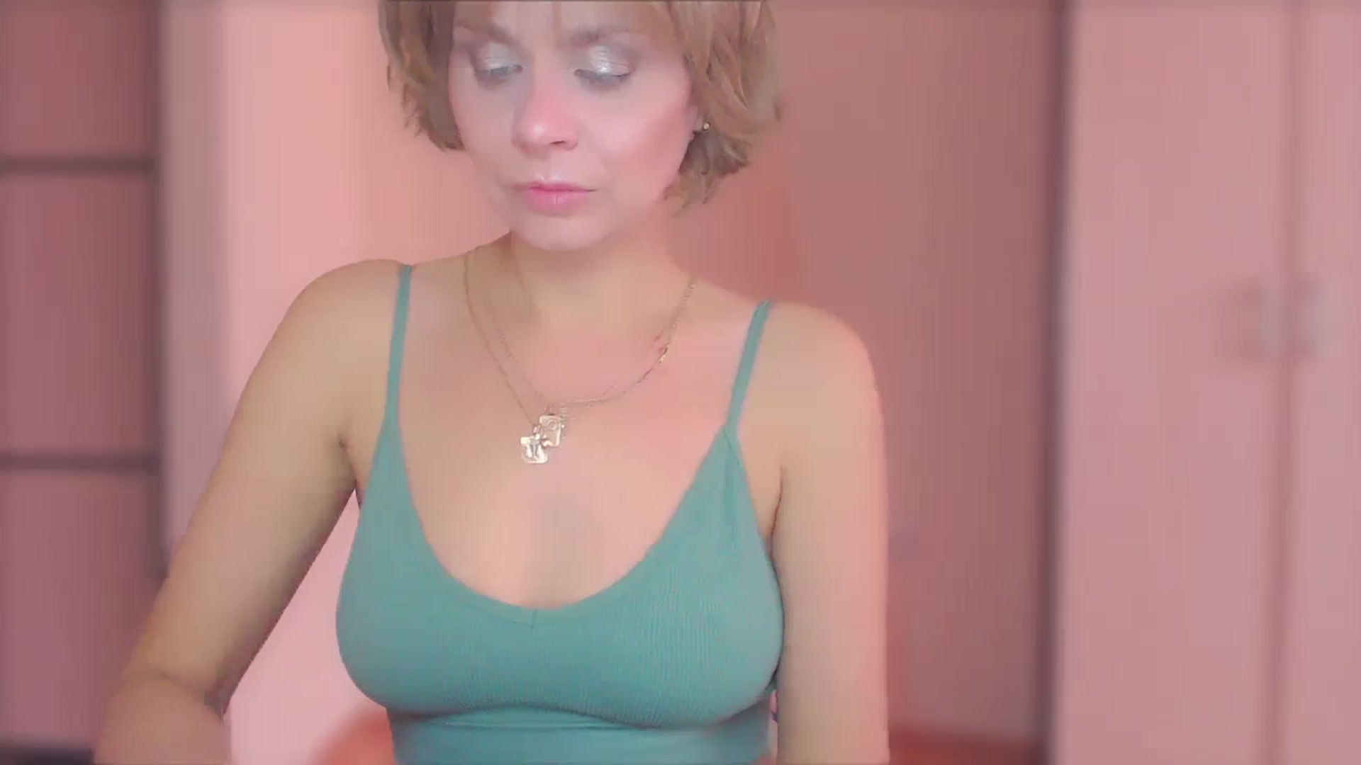 Gallery image thumbnail from JOIgirl's myfreecams stream on, 09/13/2023, 05:57 image 12 of 20
