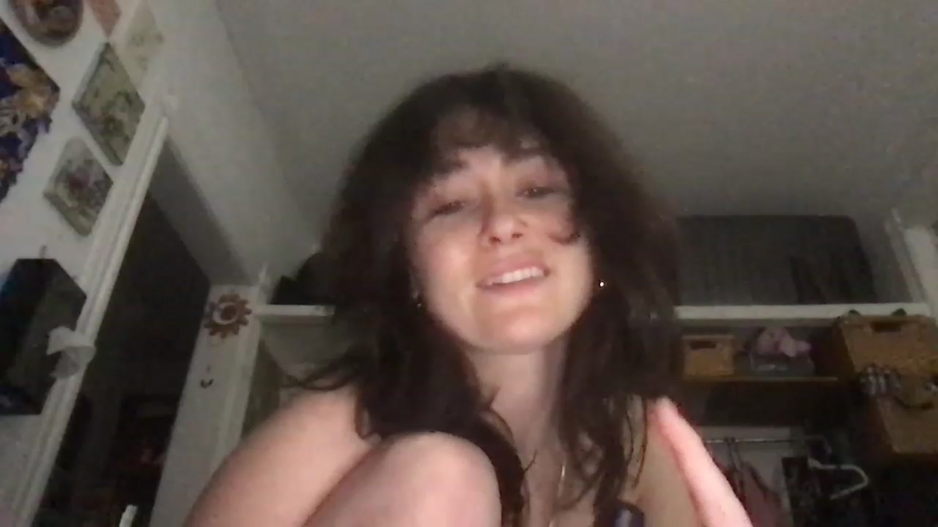 Gallery image thumbnail from JULI3TT3's myfreecams stream on, 01/31/2023, 20:31 image 2 of 20