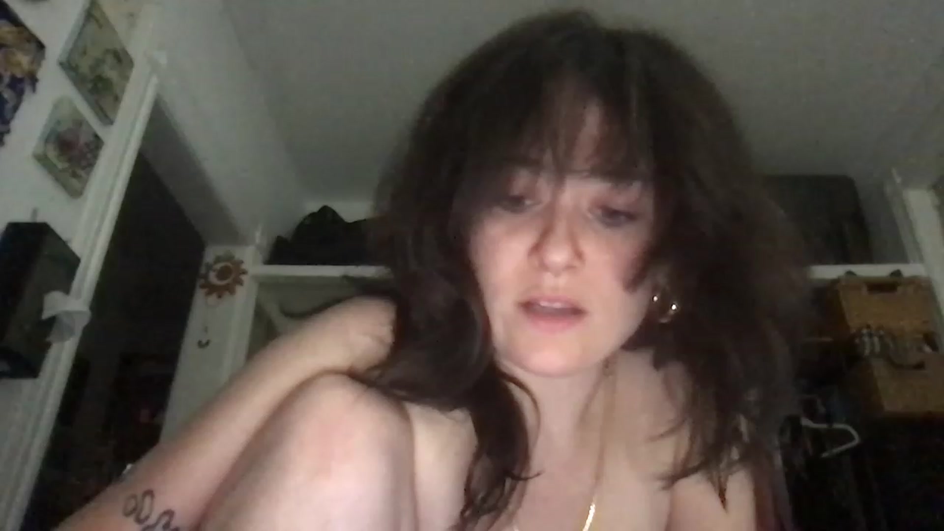 Gallery image thumbnail from JULI3TT3's myfreecams stream on, 01/31/2023, 20:31 image 9 of 20