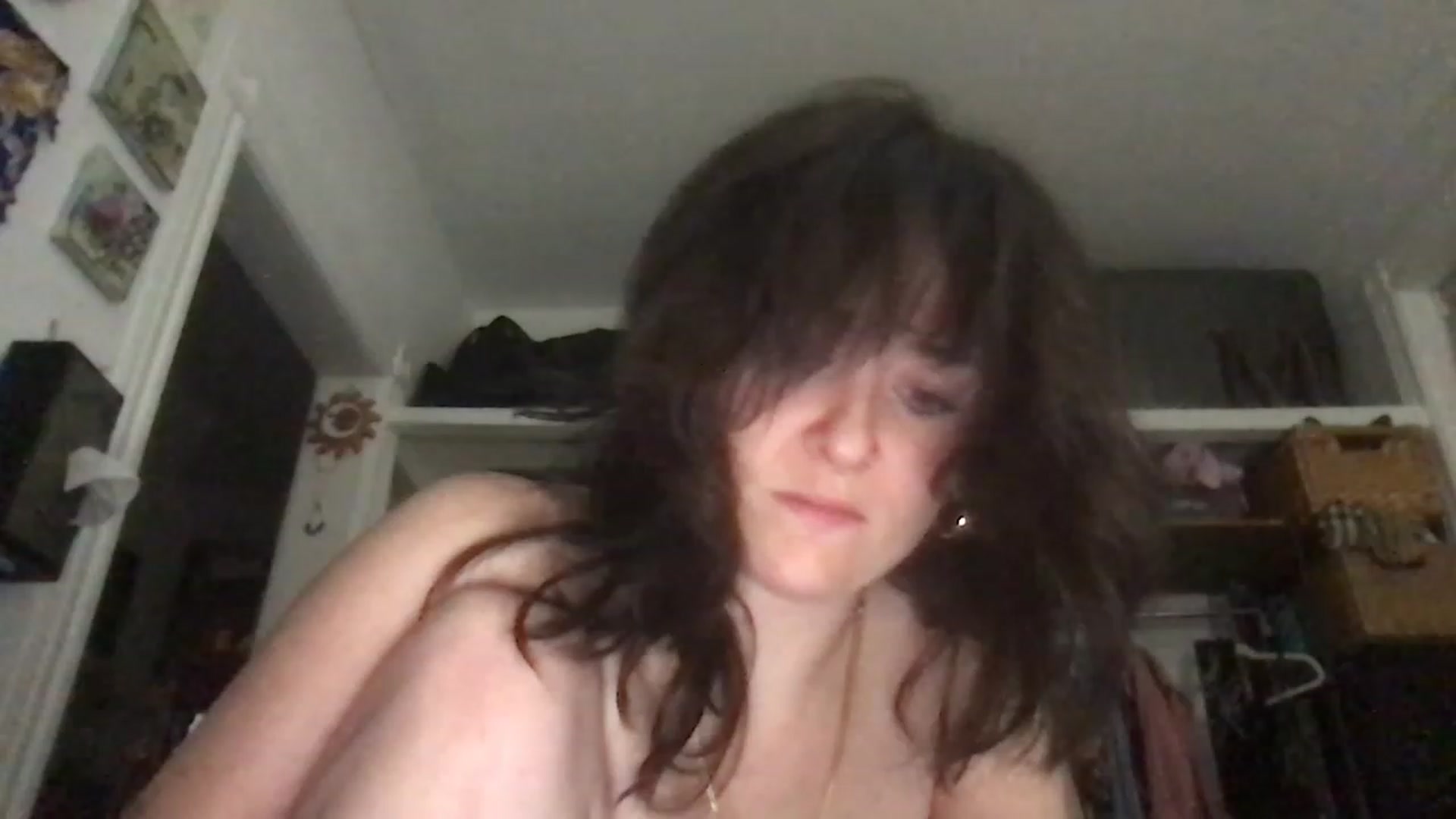 Gallery image thumbnail from JULI3TT3's myfreecams stream on, 01/31/2023, 20:31 image 12 of 20