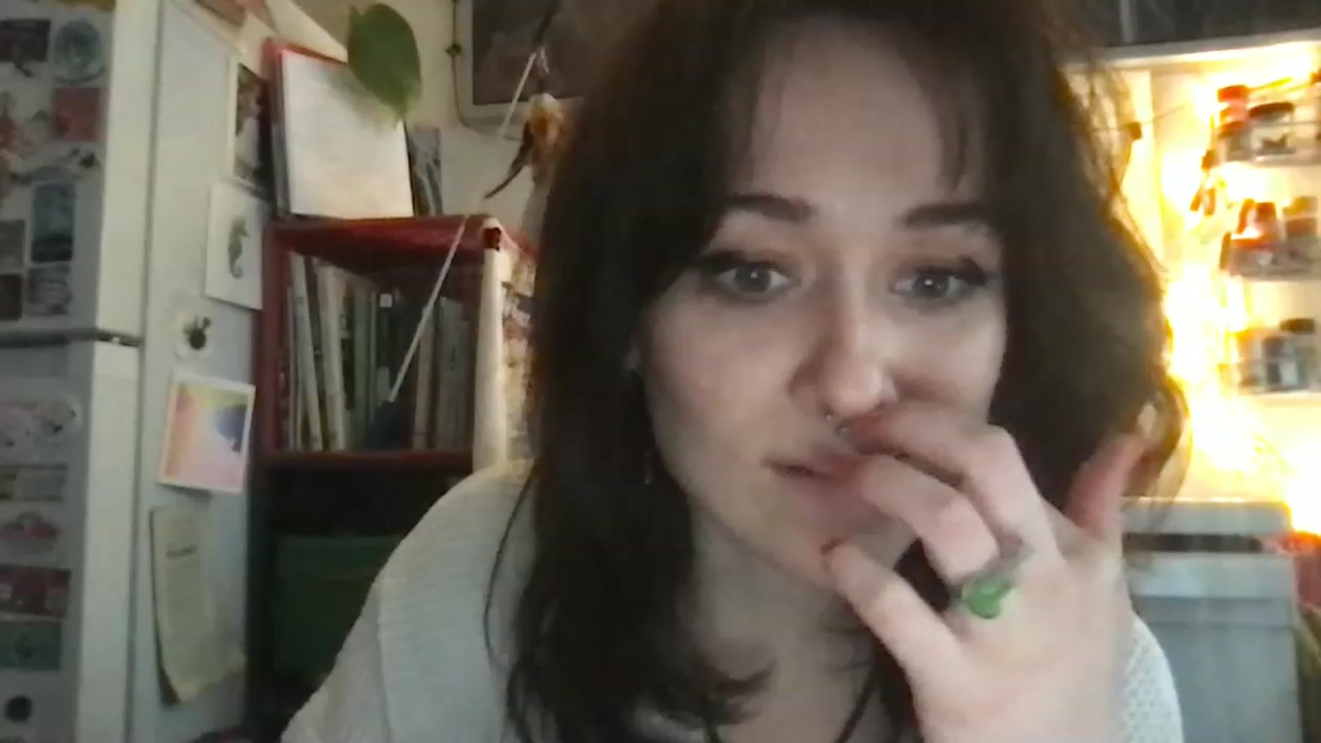 Gallery image thumbnail from JULI3TT3's myfreecams stream on, 03/23/2023, 17:58 image 11 of 20
