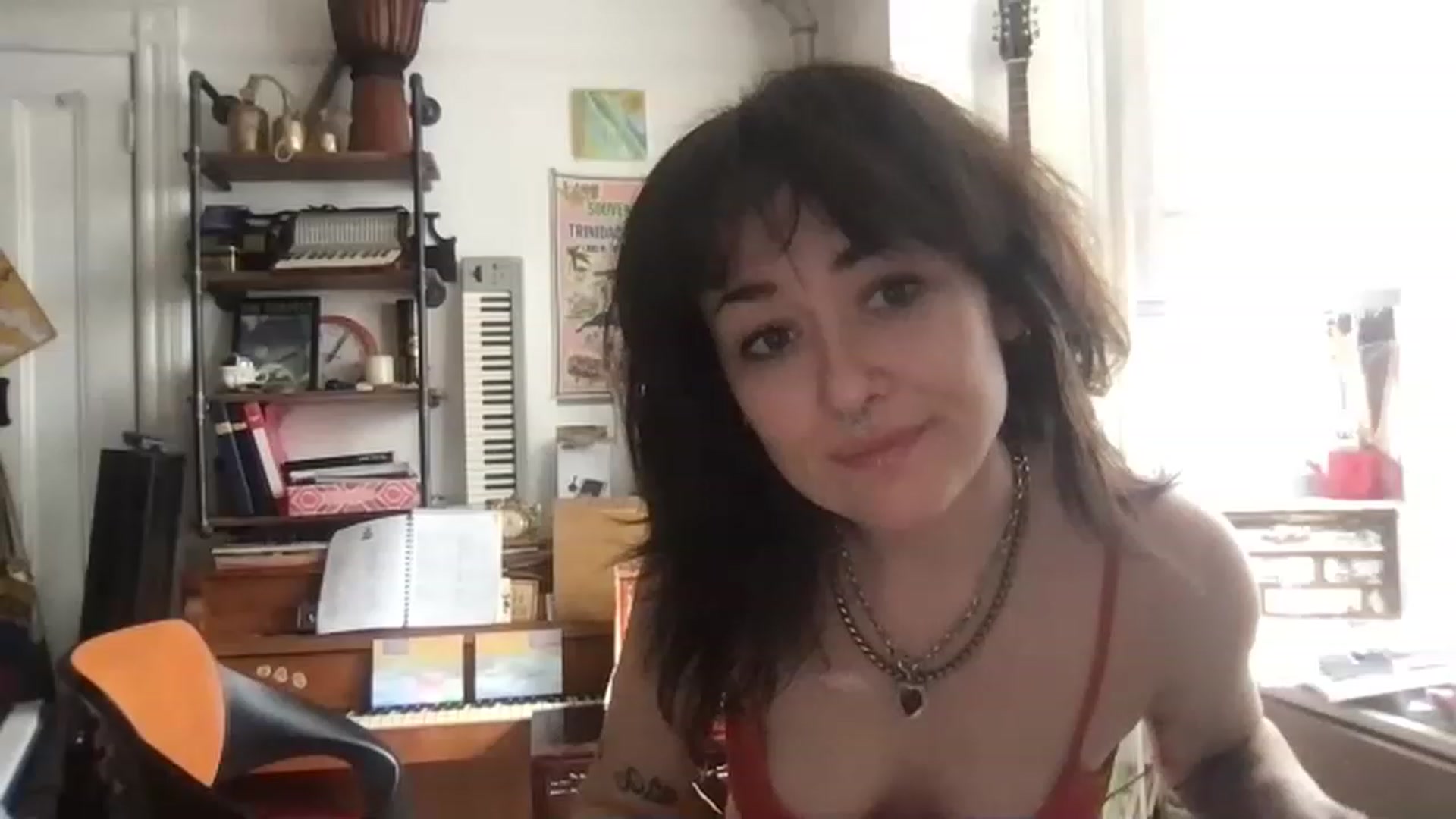Gallery image thumbnail from JULI3TT3's myfreecams stream on, 03/26/2023, 20:38 image 1 of 20