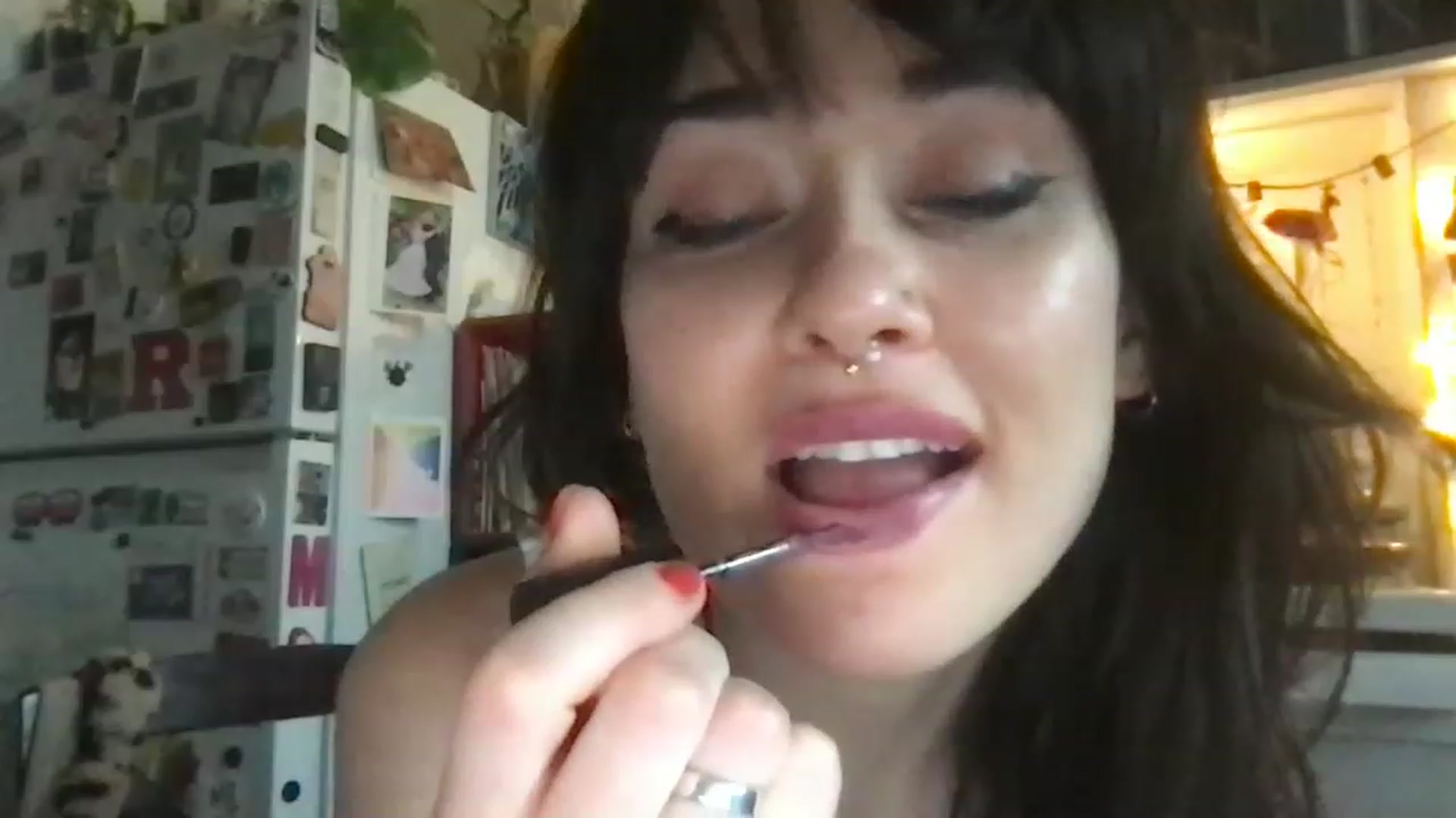 Gallery image thumbnail from JULI3TT3's myfreecams stream on, 04/15/2023, 17:24 image 13 of 20