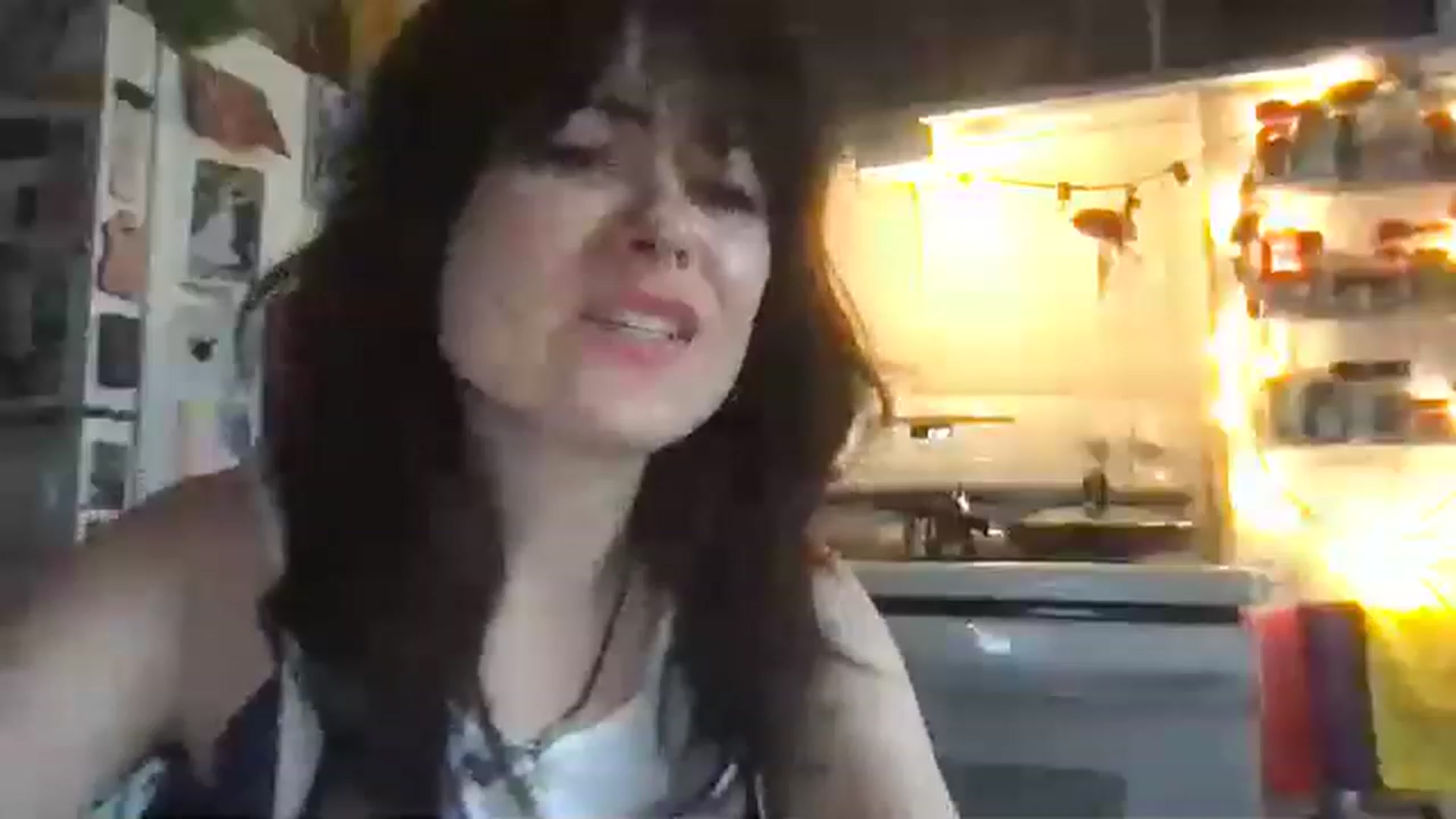 Gallery image thumbnail from JULI3TT3's myfreecams stream on, 04/15/2023, 17:24 image 10 of 20