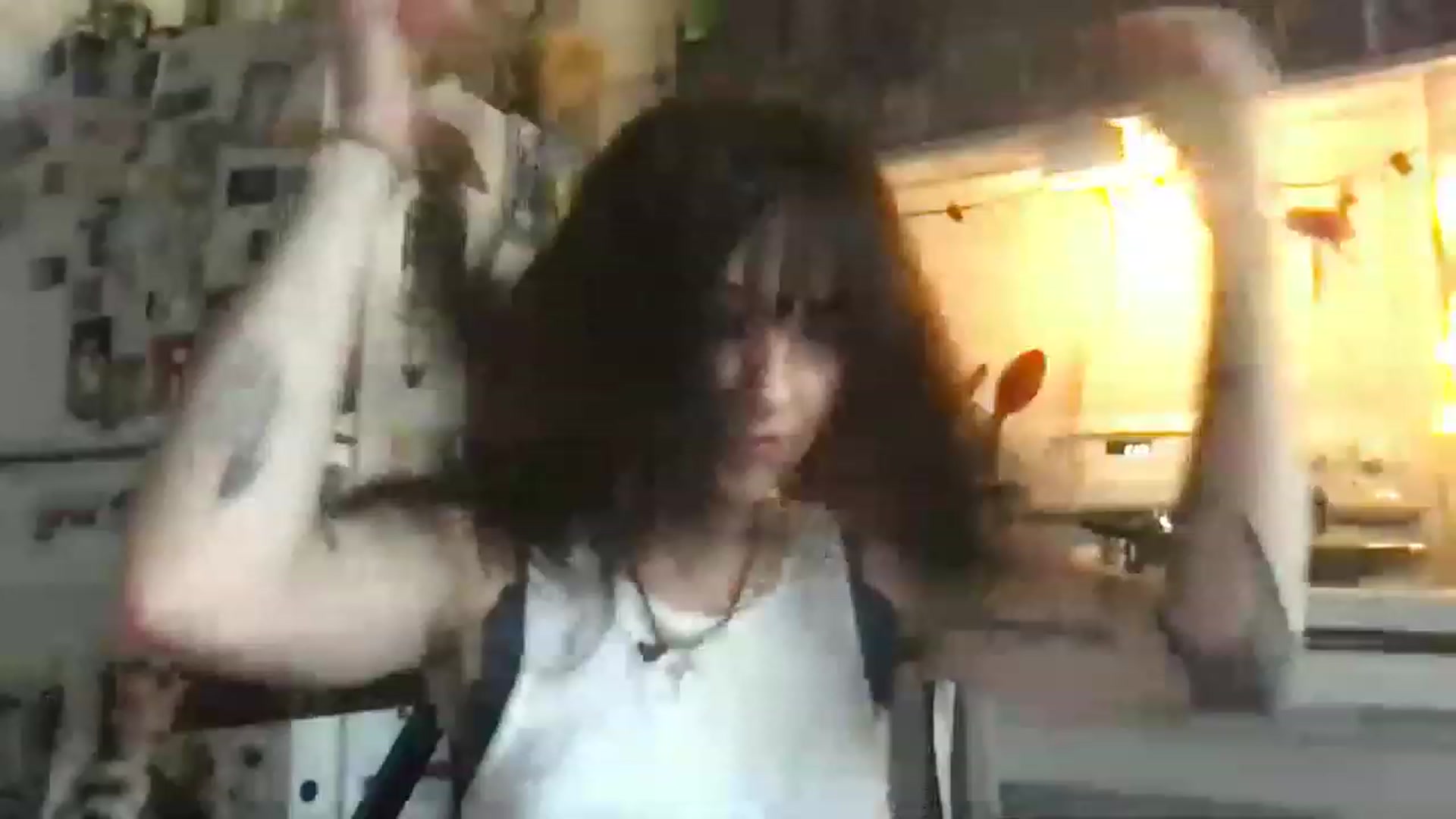 Gallery image thumbnail from JULI3TT3's myfreecams stream on, 04/15/2023, 17:24 image 16 of 20