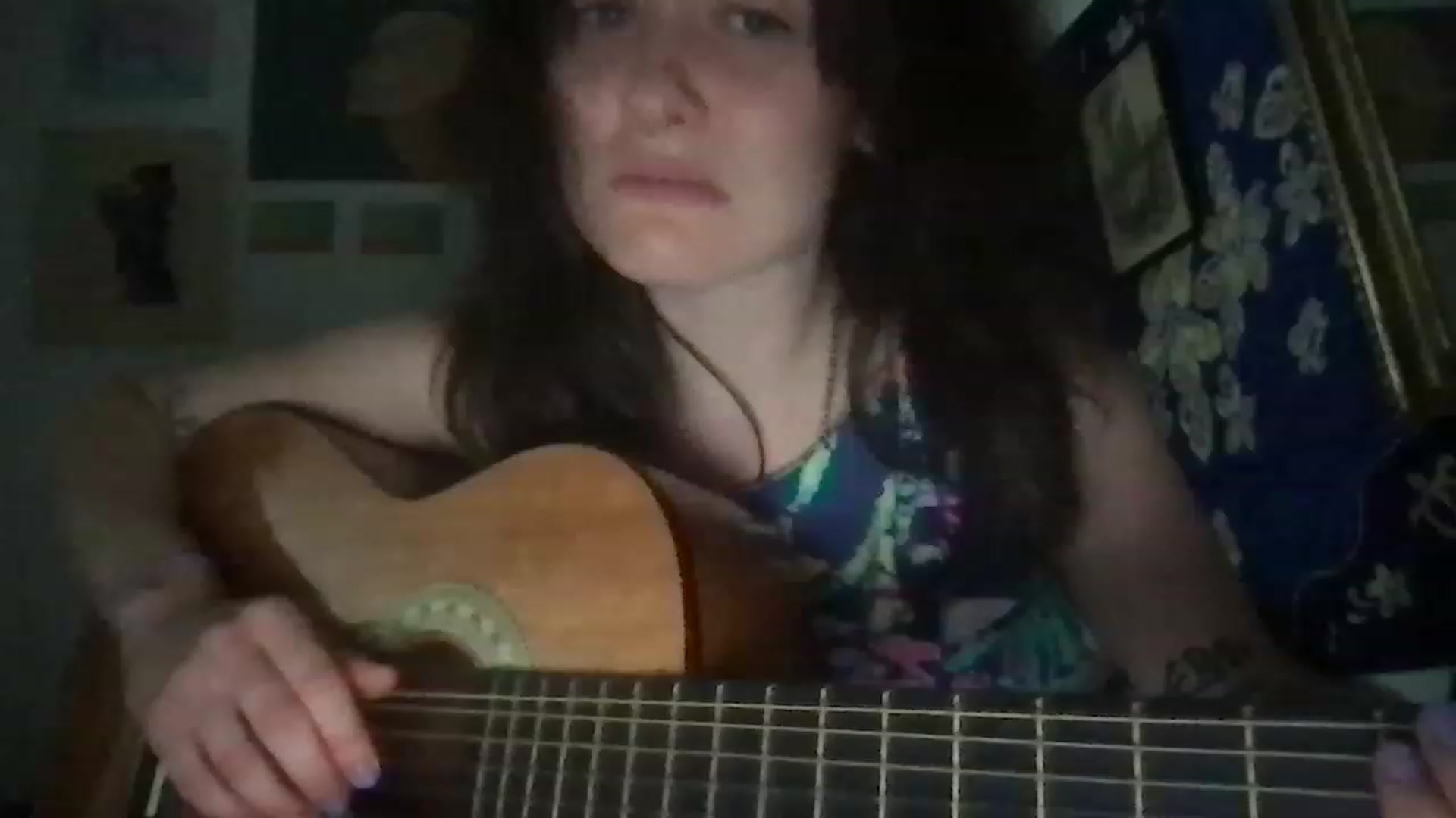 Gallery image thumbnail from JULI3TT3's myfreecams stream on, 06/17/2023, 20:54 image 12 of 20